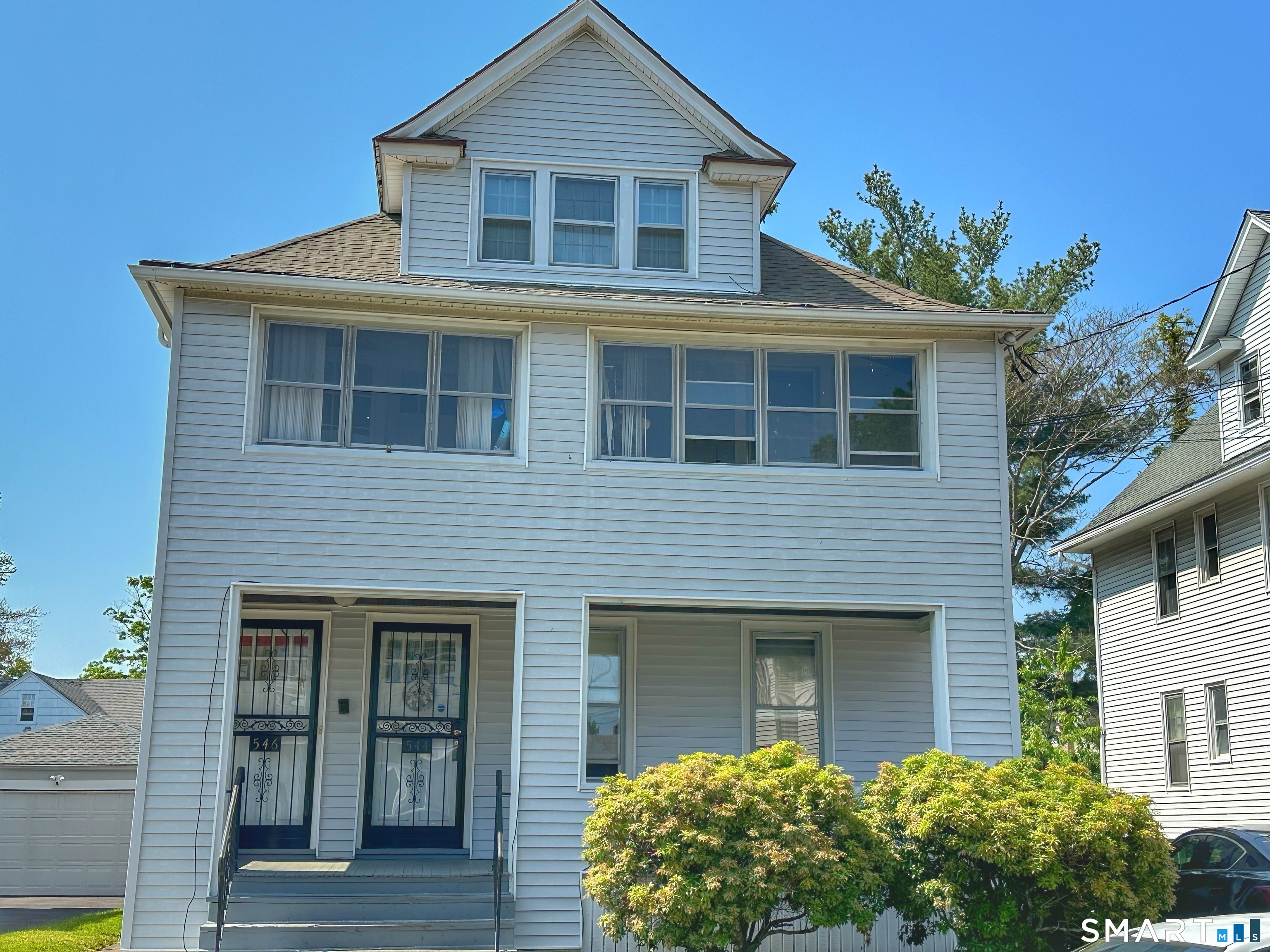546 Taft West Avenue Property Photo 1