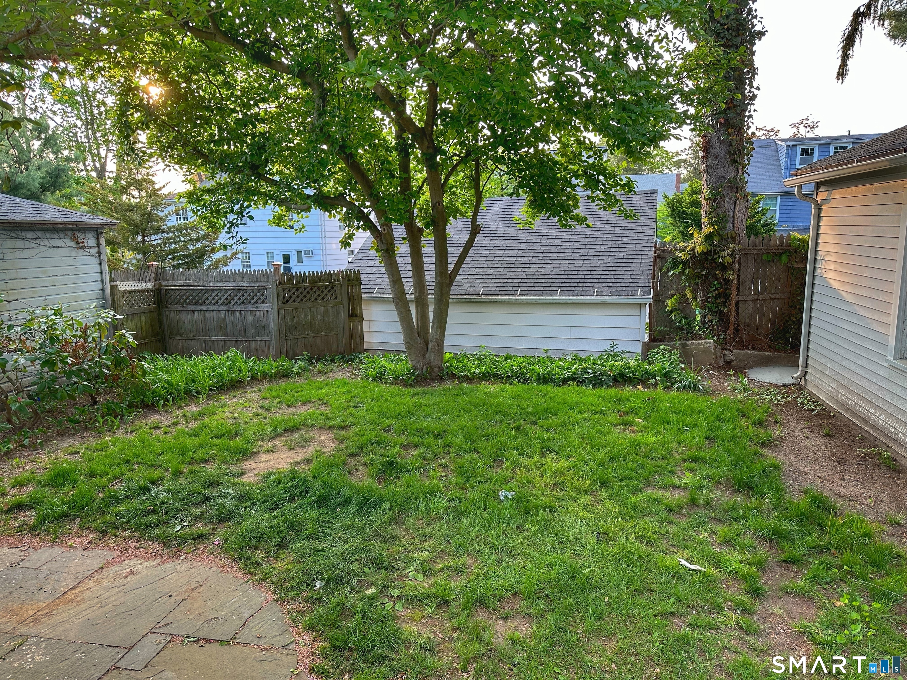 546 Taft West Avenue Property Photo 11