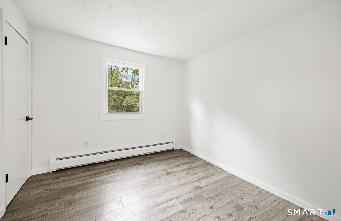 56 Orient Street Property Photo 8