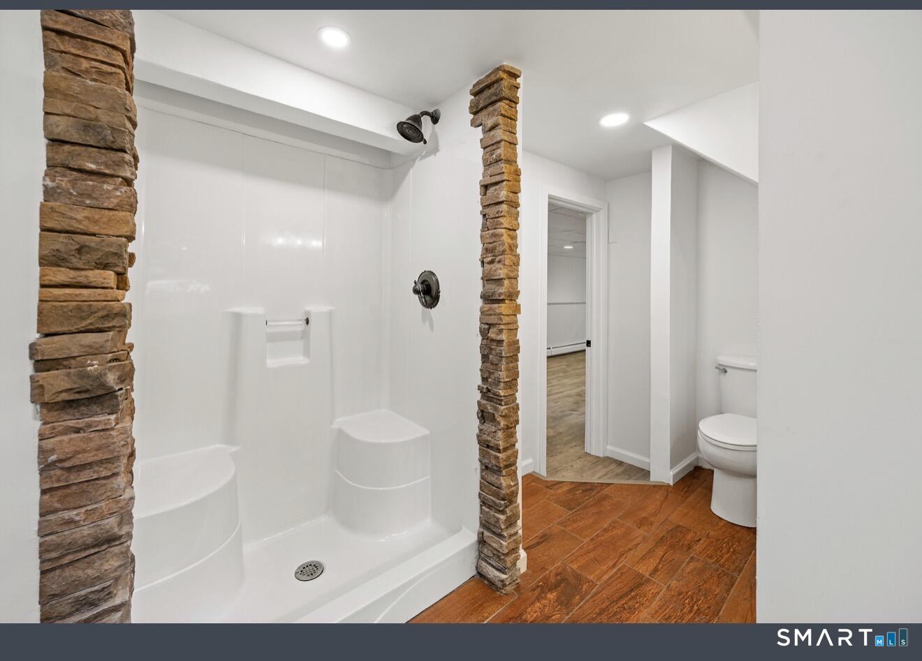 56 Orient Street Property Photo 15