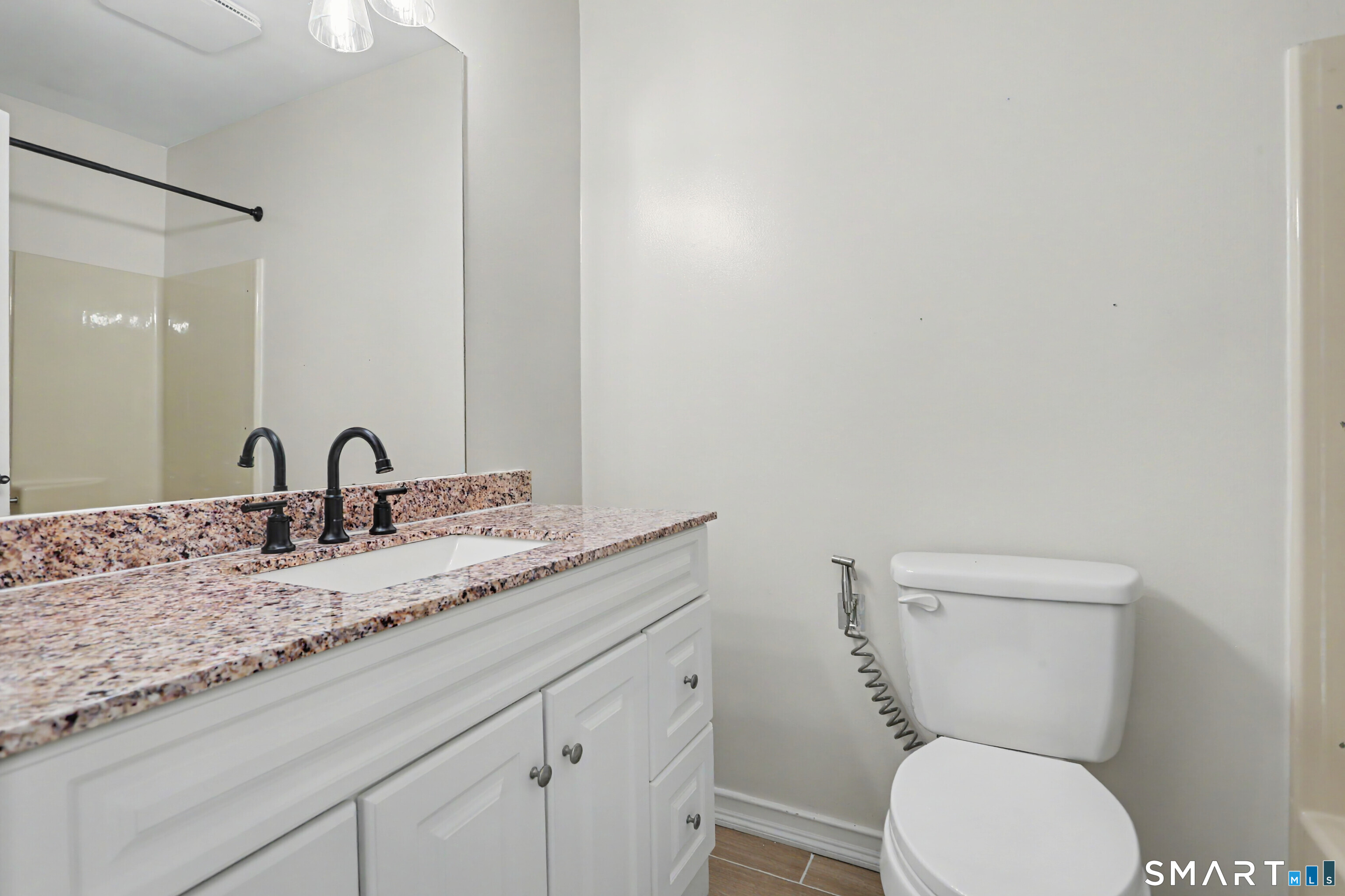 3200 Madison 23 Avenue Property Photo 20