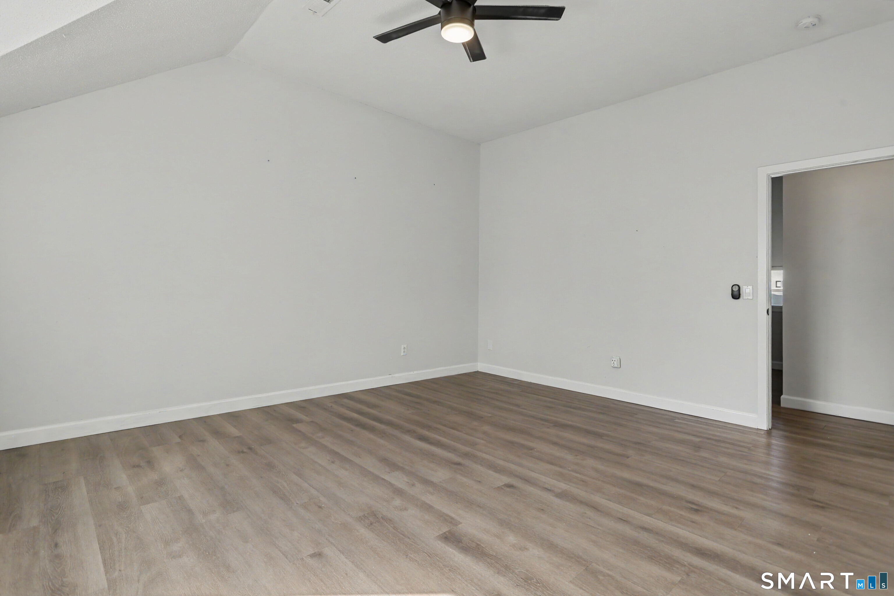 3200 Madison 23 Avenue Property Photo 25