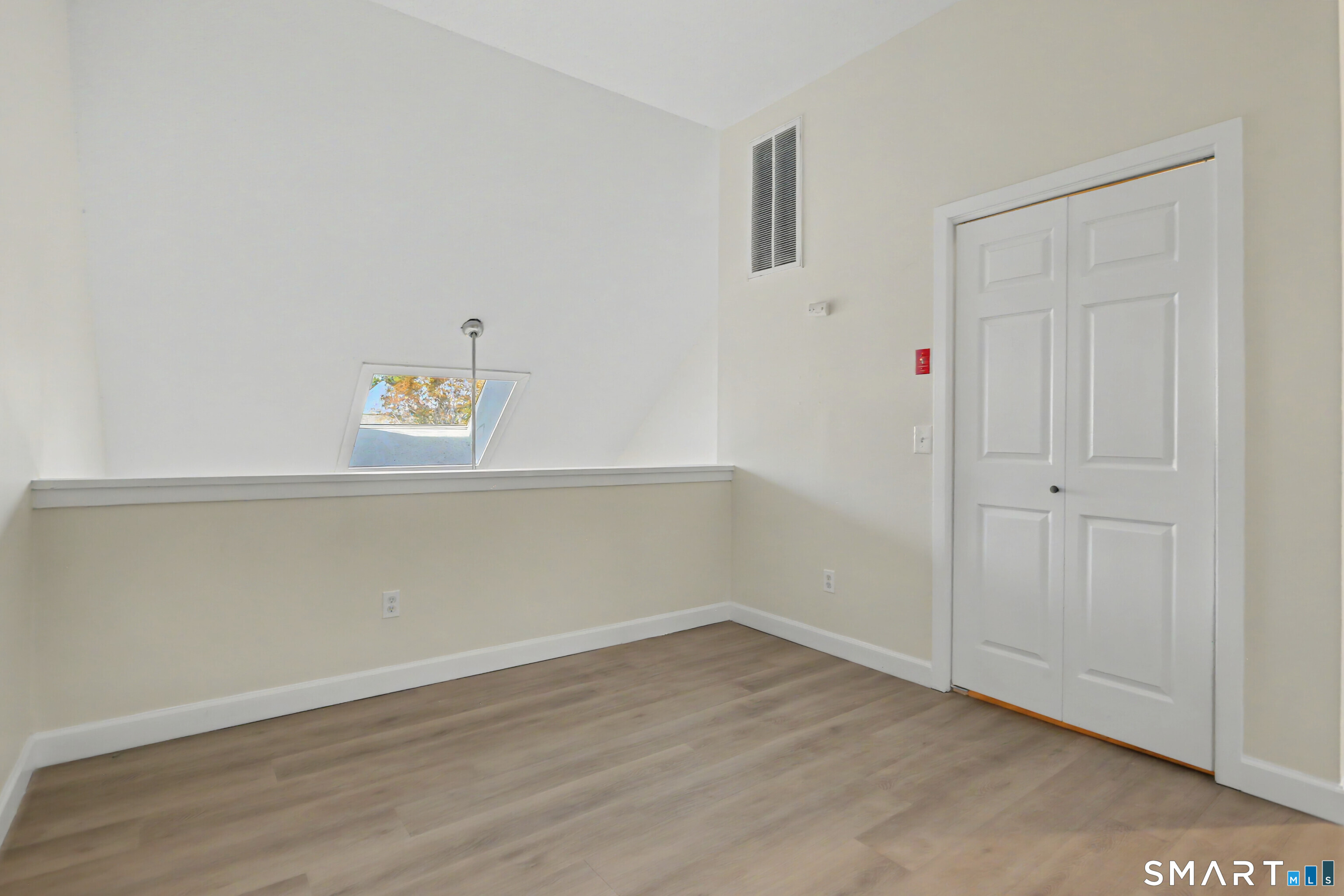 3200 Madison 23 Avenue Property Photo 27
