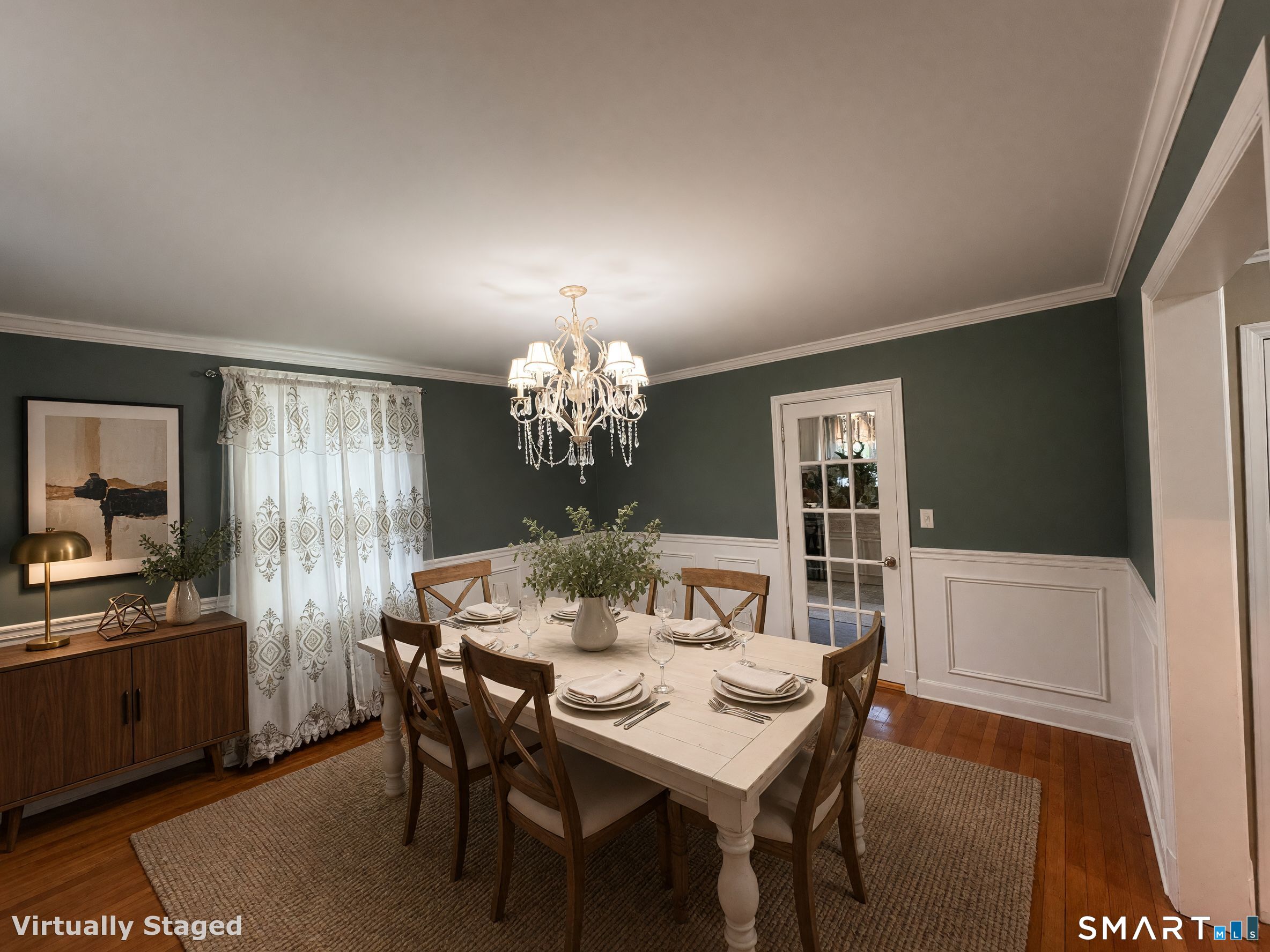 100 Irvington Avenue Property Photo 8