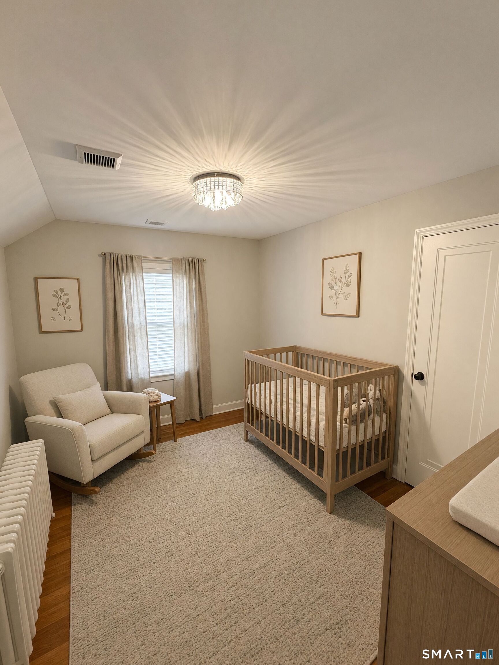 100 Irvington Avenue Property Photo 14
