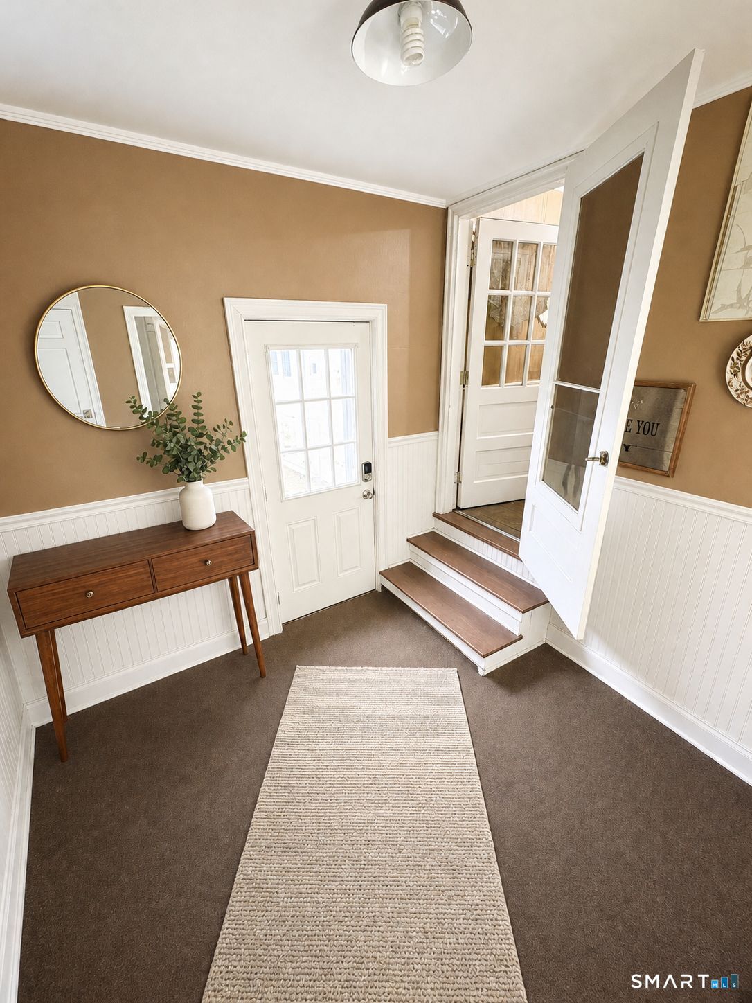 100 Irvington Avenue Property Photo 18