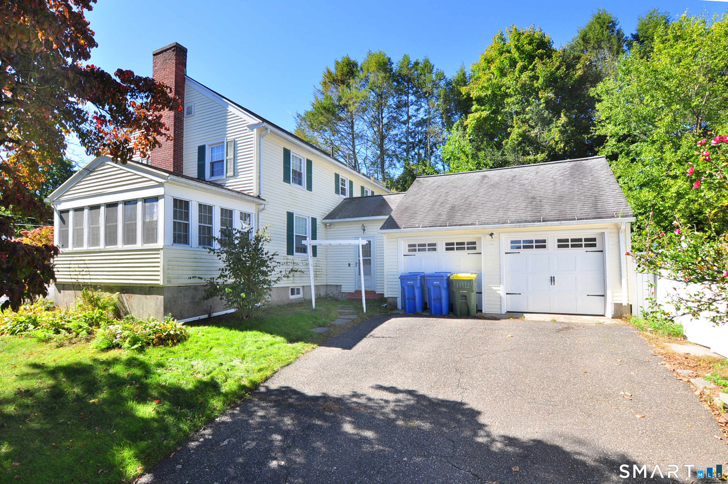 100 Irvington Avenue Property Photo 19