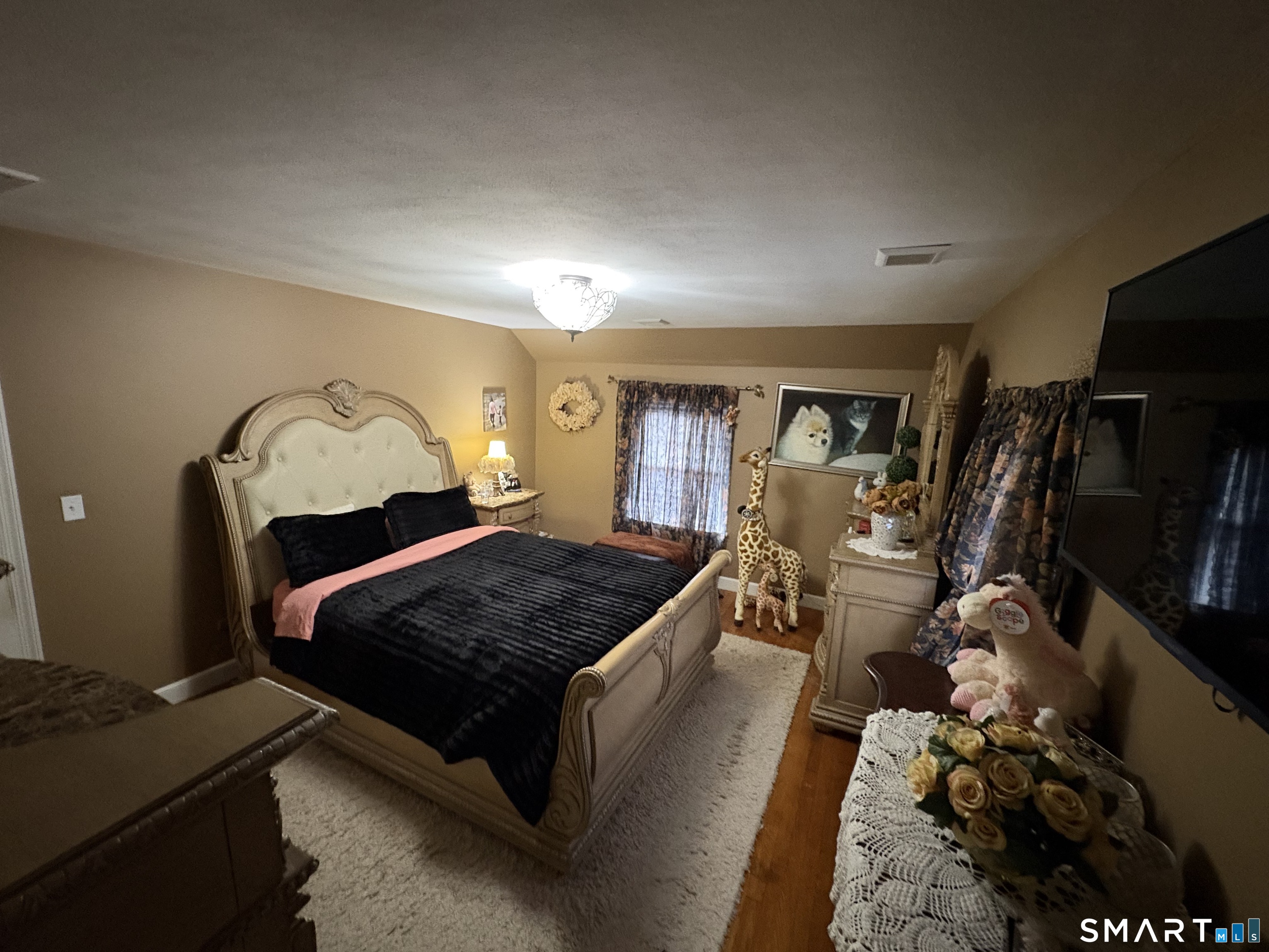 100 Irvington Avenue Property Photo 31