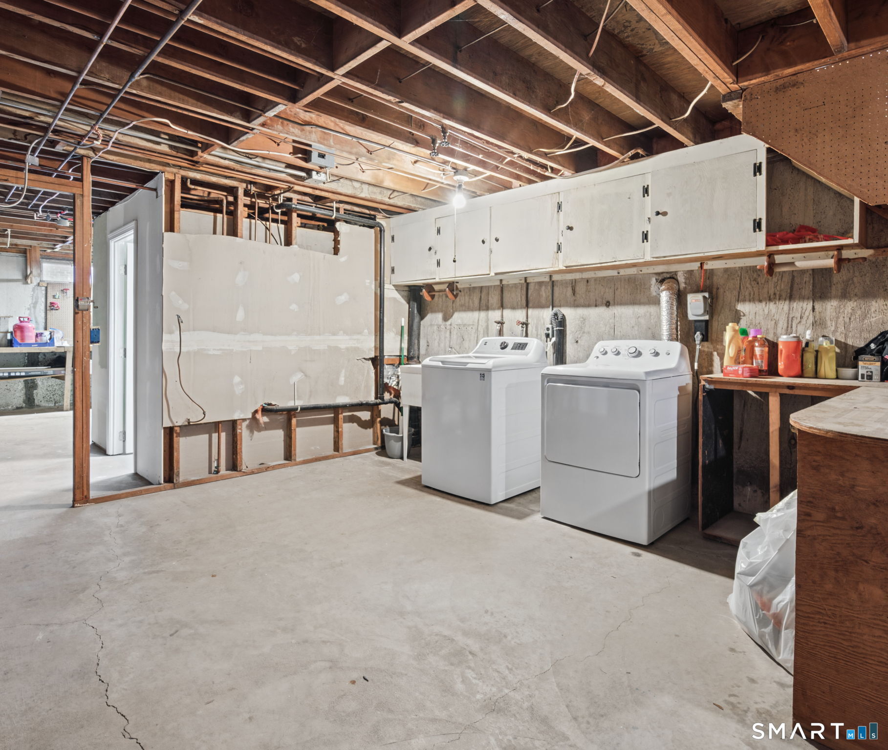 43 Jefferson Avenue Property Photo 25