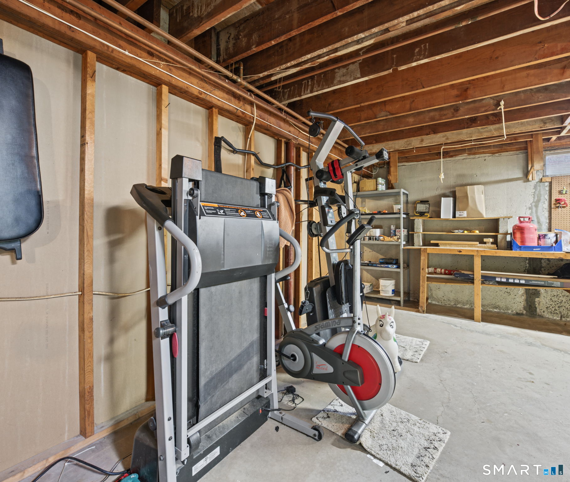 43 Jefferson Avenue Property Photo 28