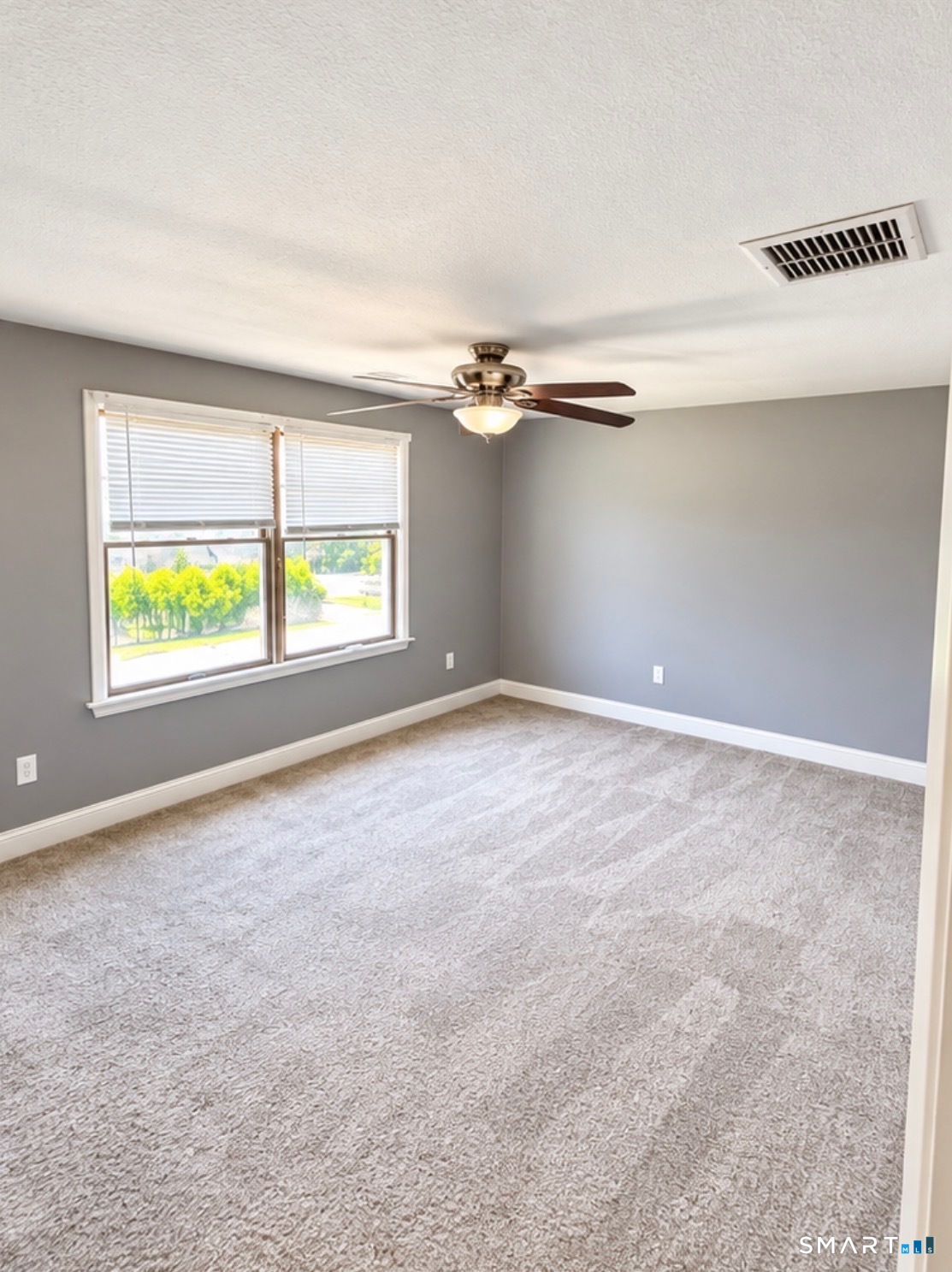 400 Broadway Property Photo 10
