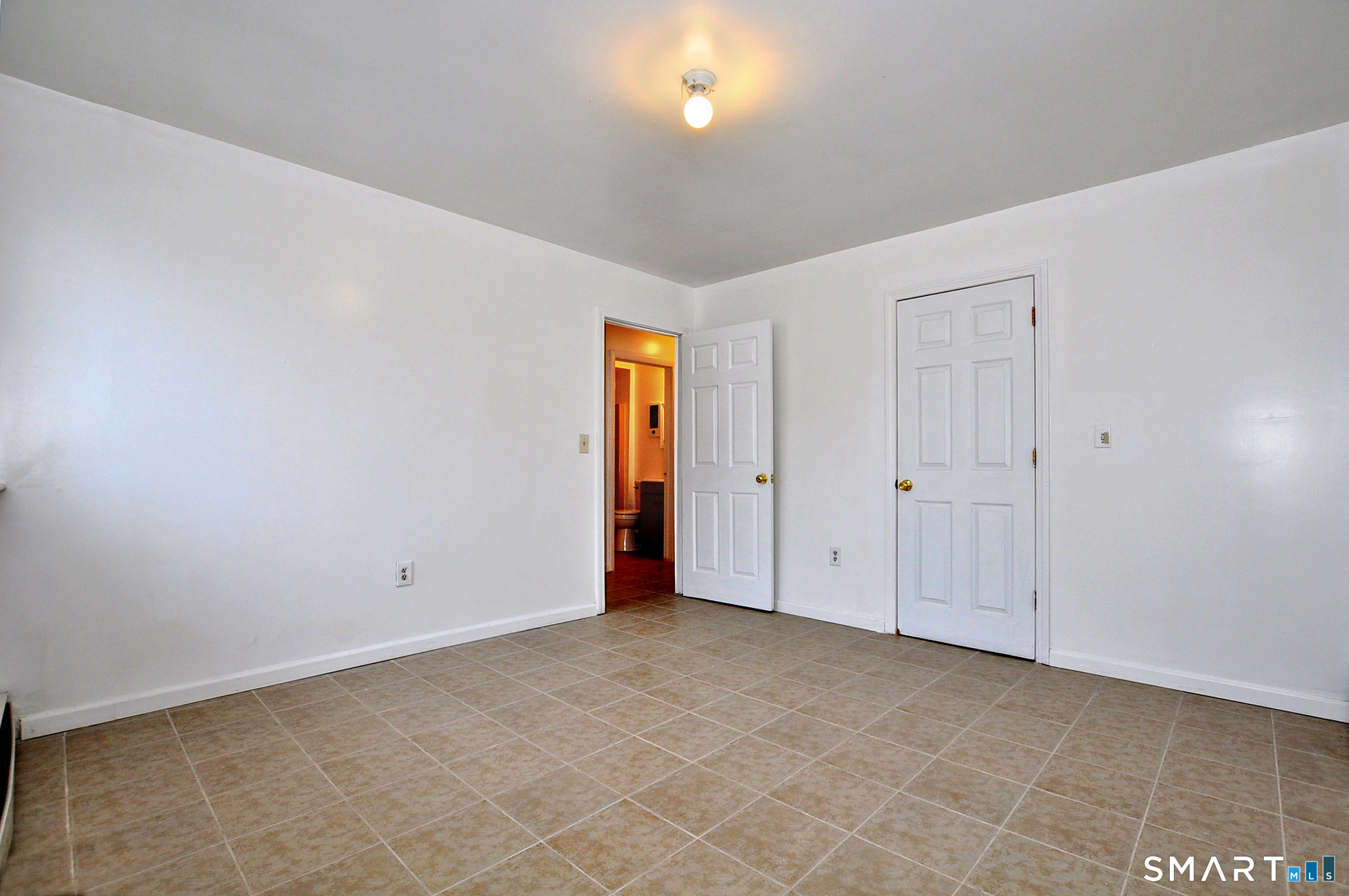 1681 Litchfield 1 Turnpike Property Photo 21