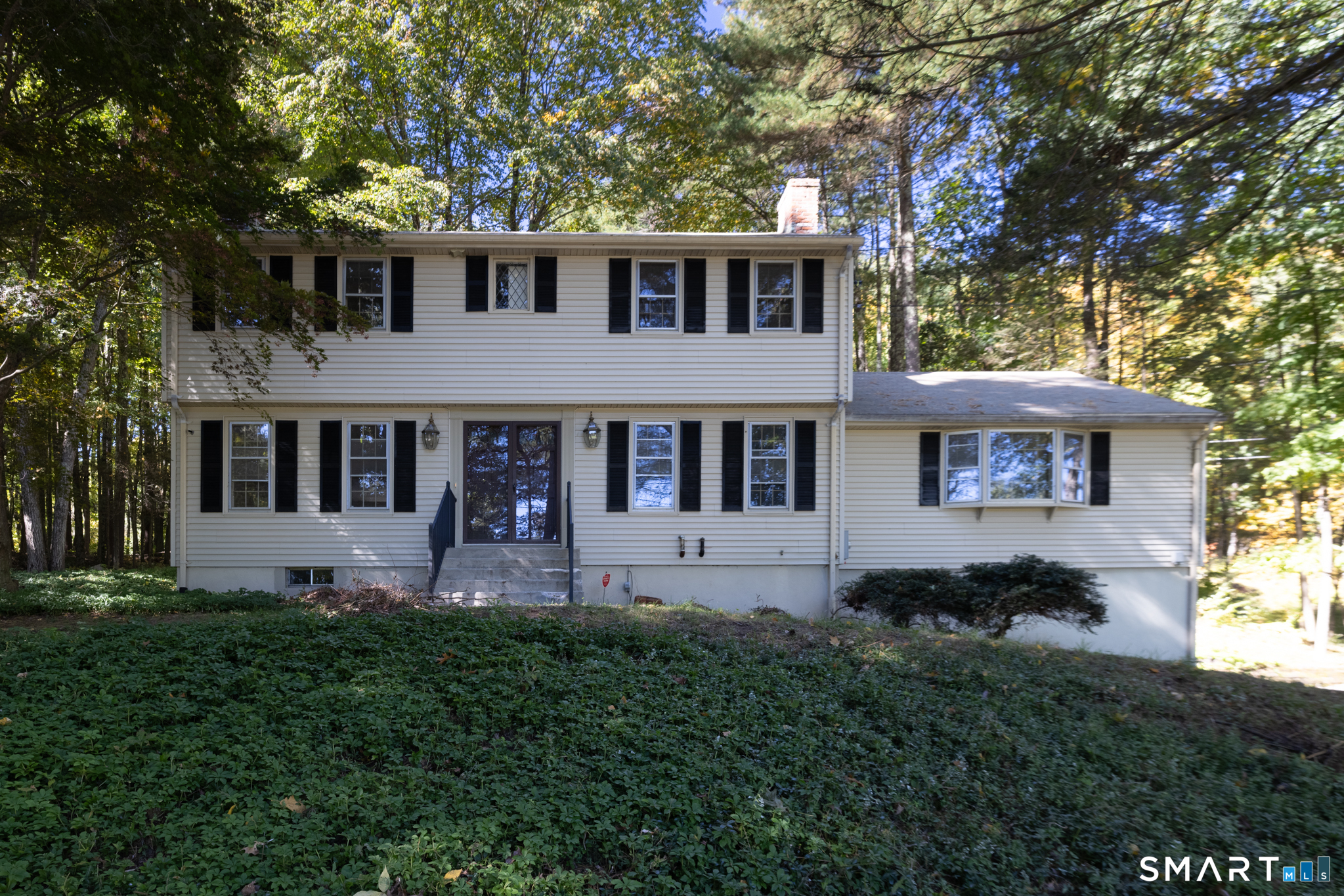 21 Saddle Ridge Drive Property Photo 1