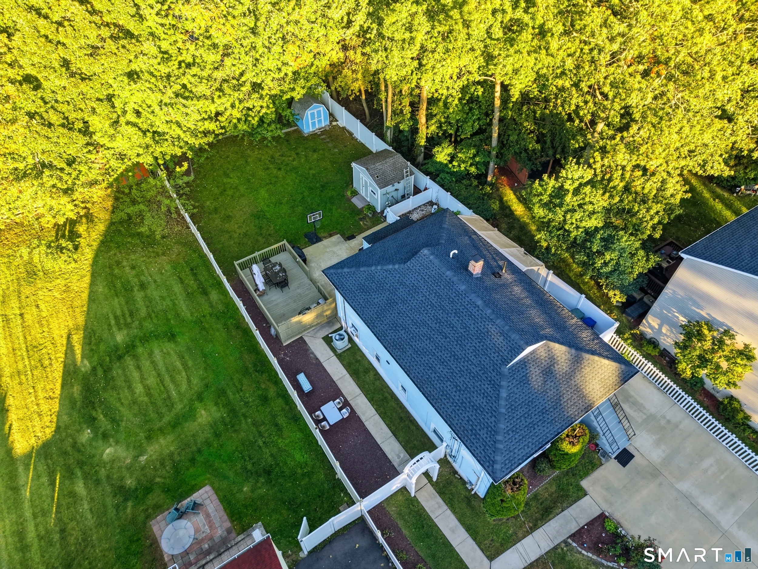 208 Sunrise Terrace Property Photo 20