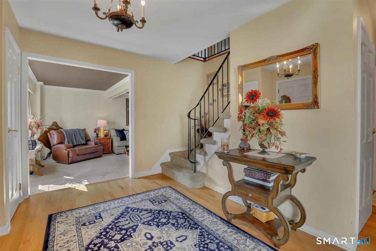 115 Southwind Road Property Photo 3