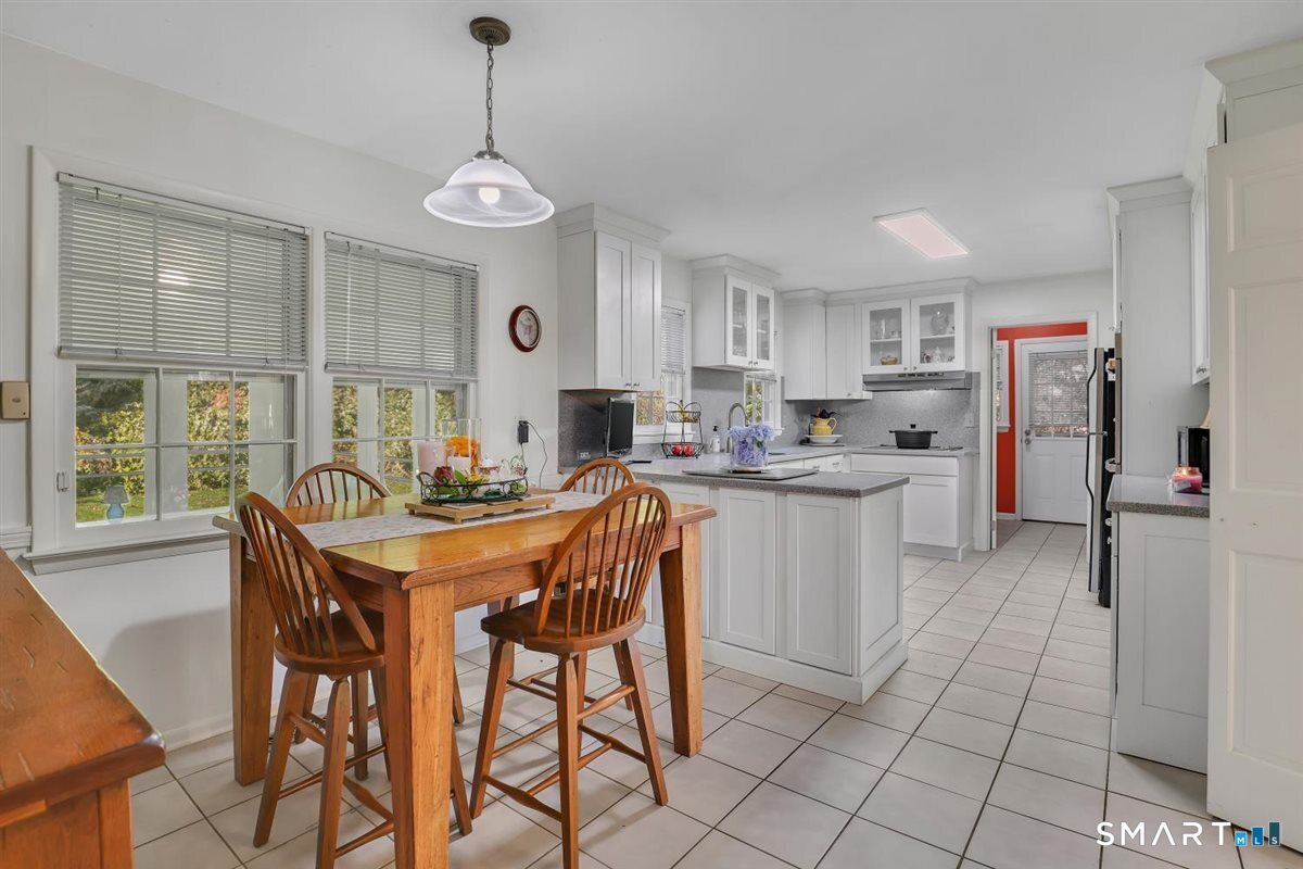 115 Southwind Road Property Photo 14
