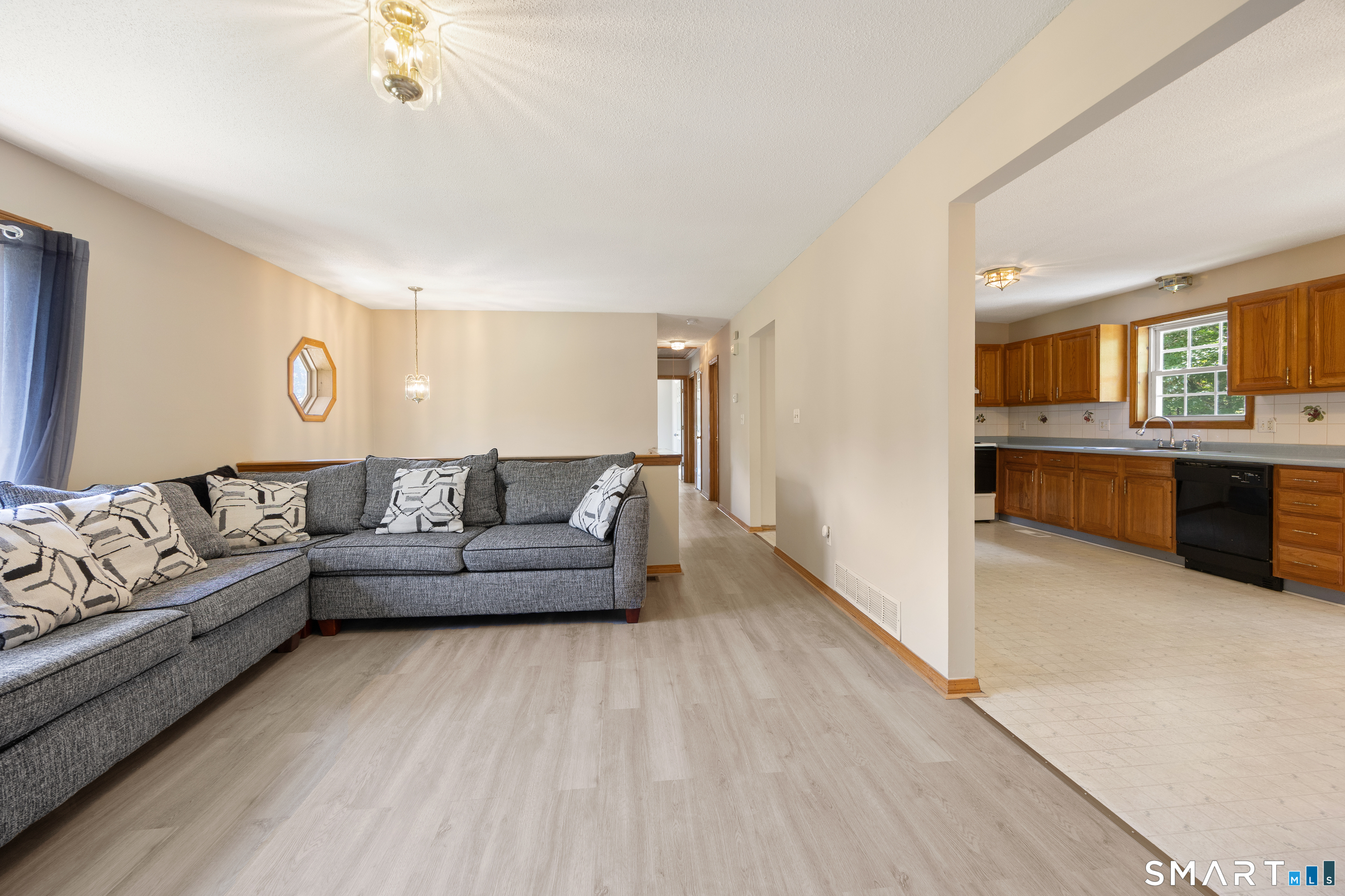 8 Plank Road Property Photo 7