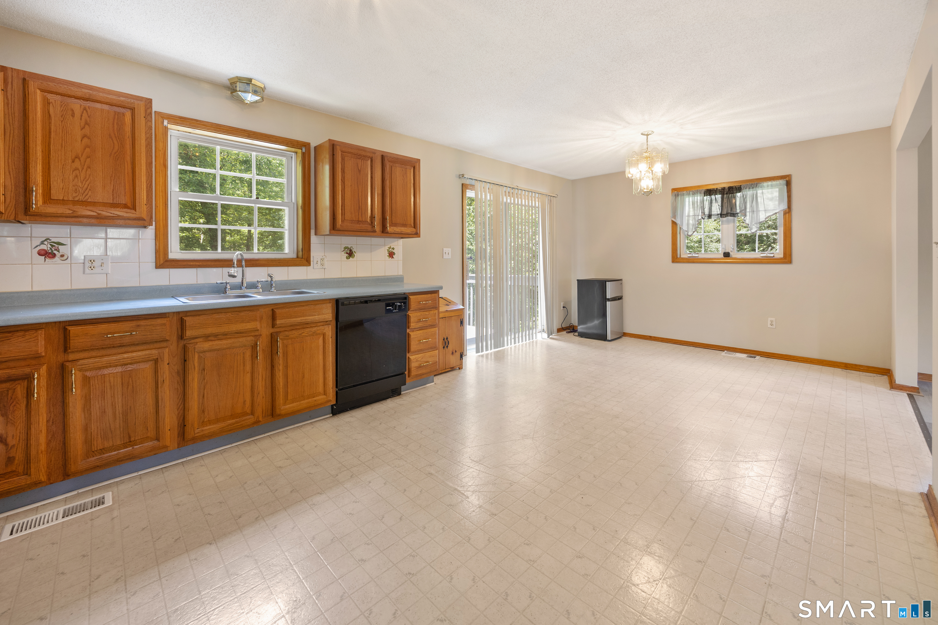 8 Plank Road Property Photo 9