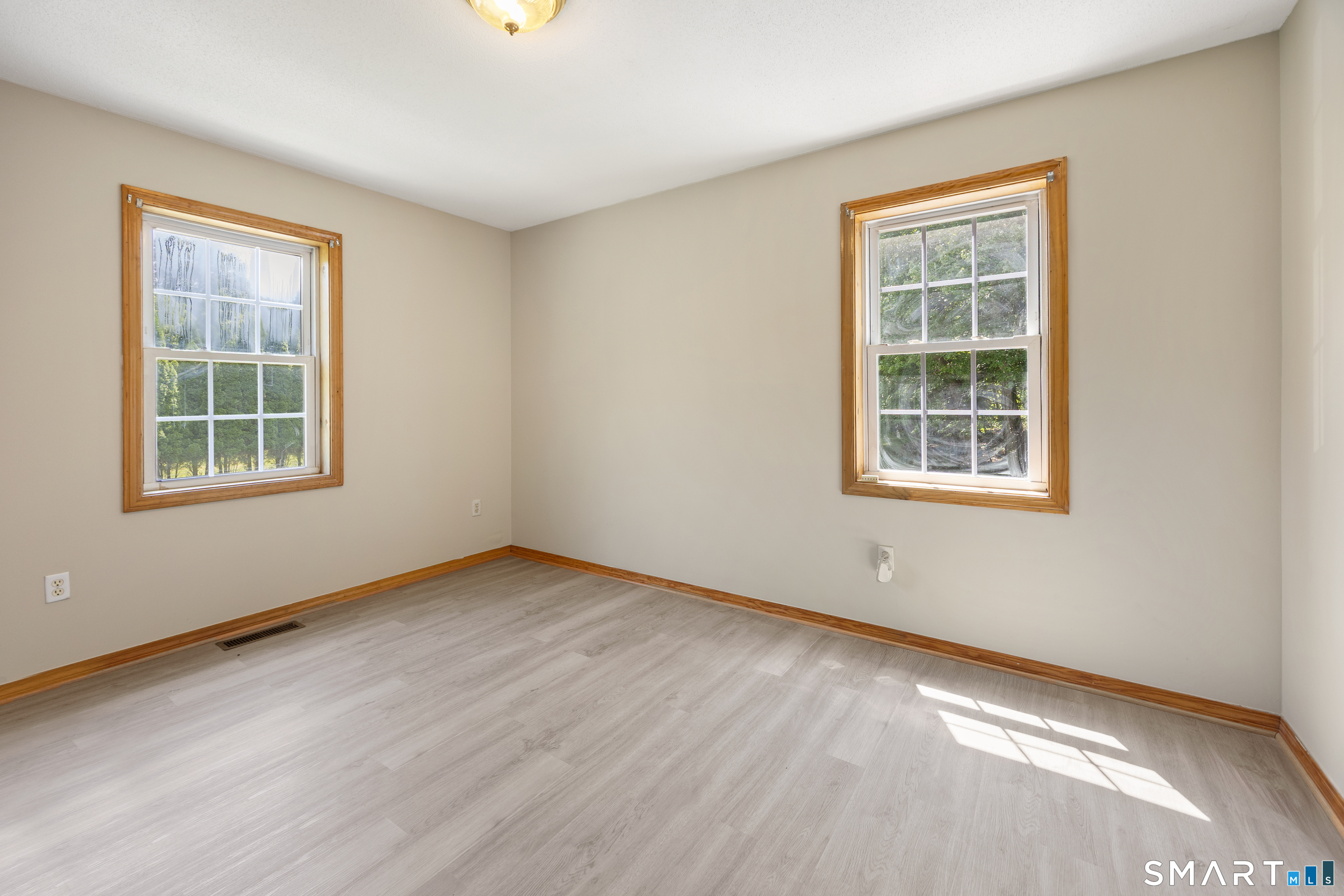 8 Plank Road Property Photo 19