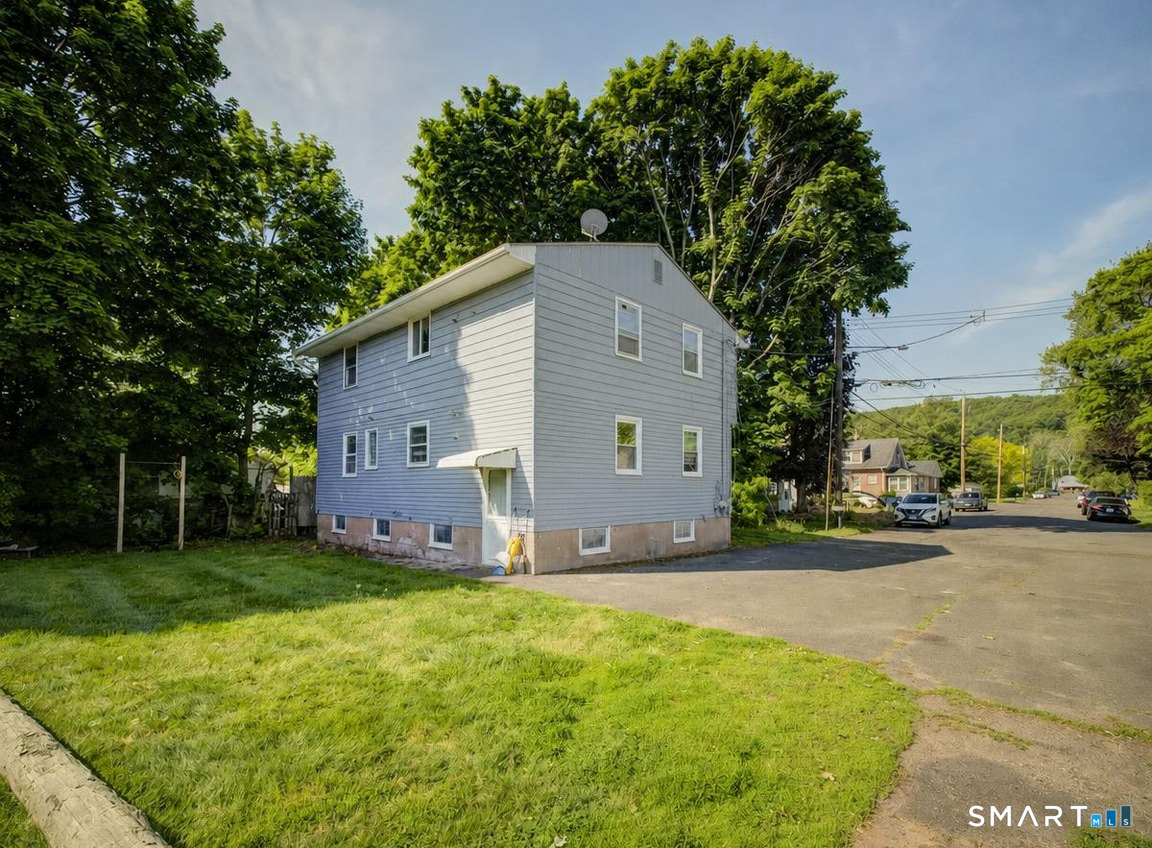 38 Mettler B Street Property Photo 2