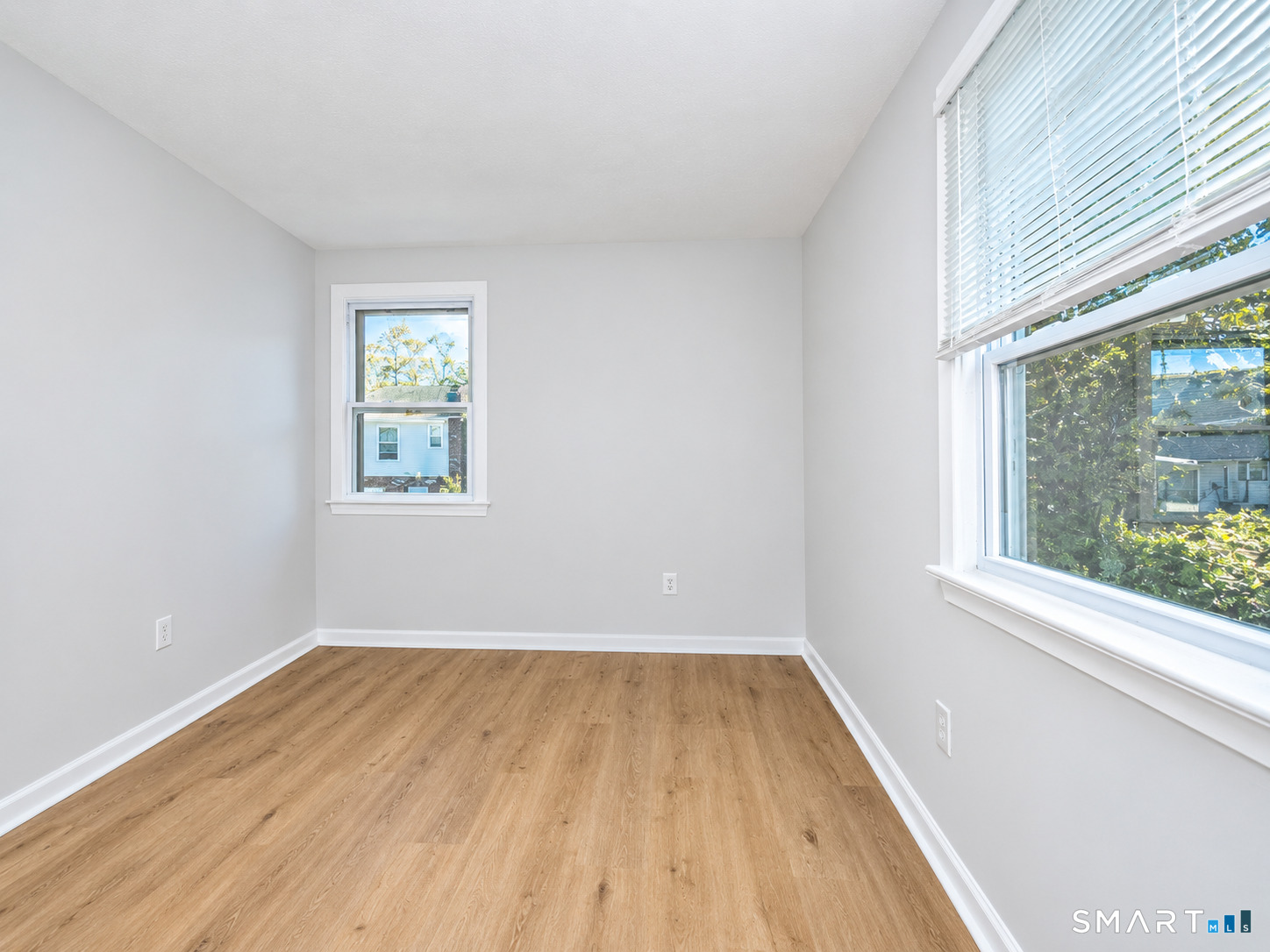 38 Mettler B Street Property Photo 11