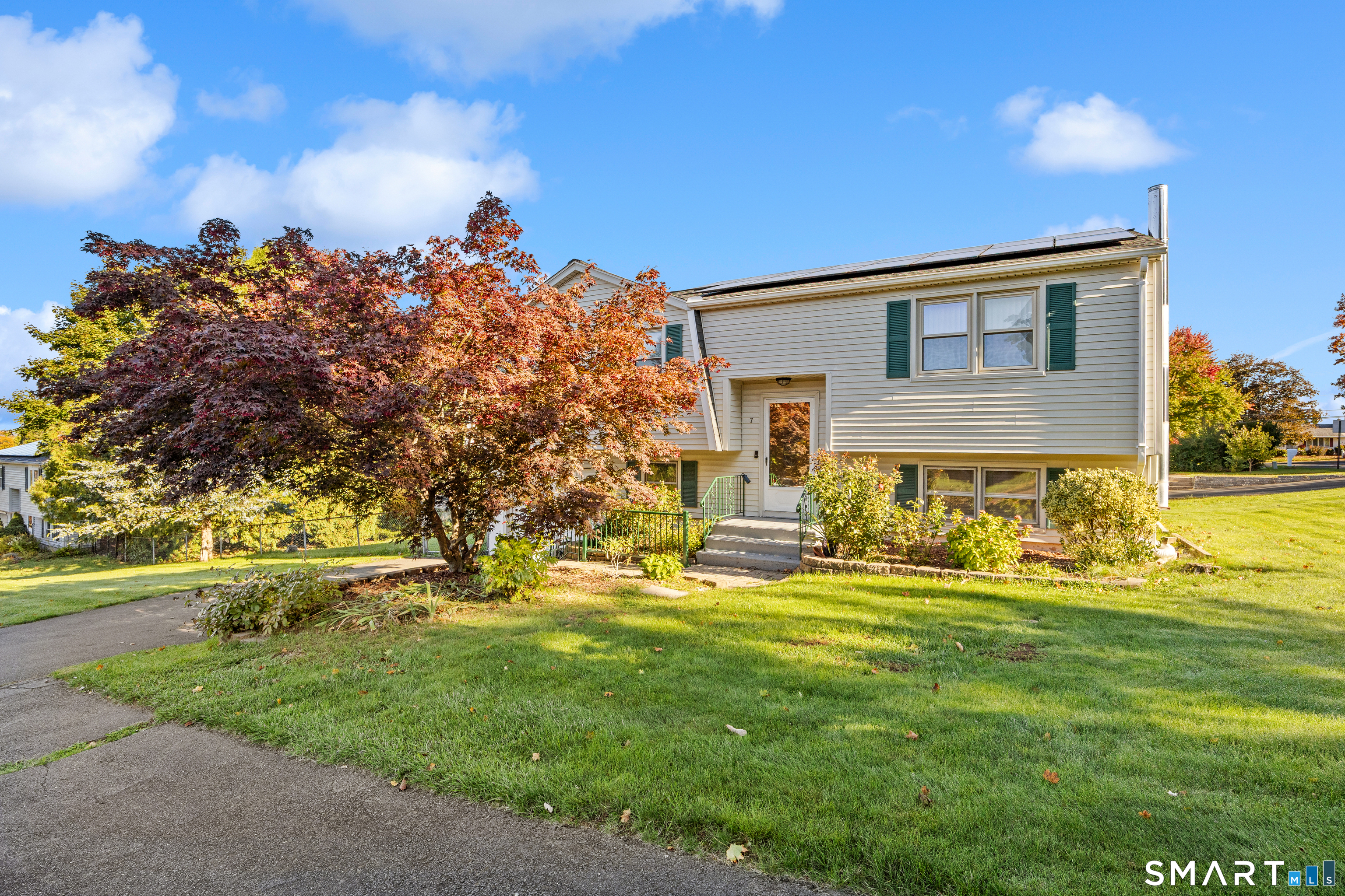 7 Red Fox Lane Property Photo 1