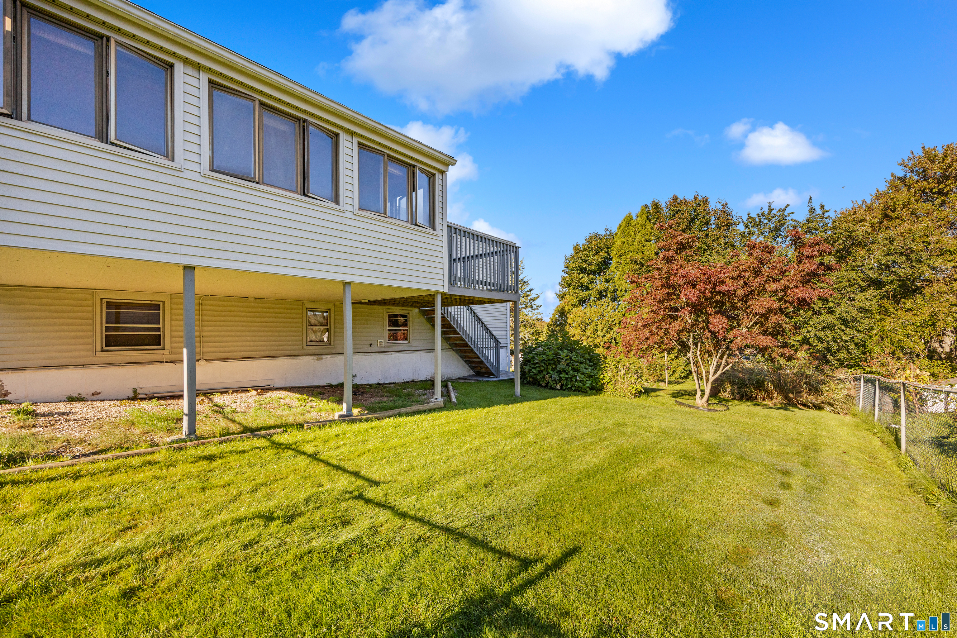 7 Red Fox Lane Property Photo 4