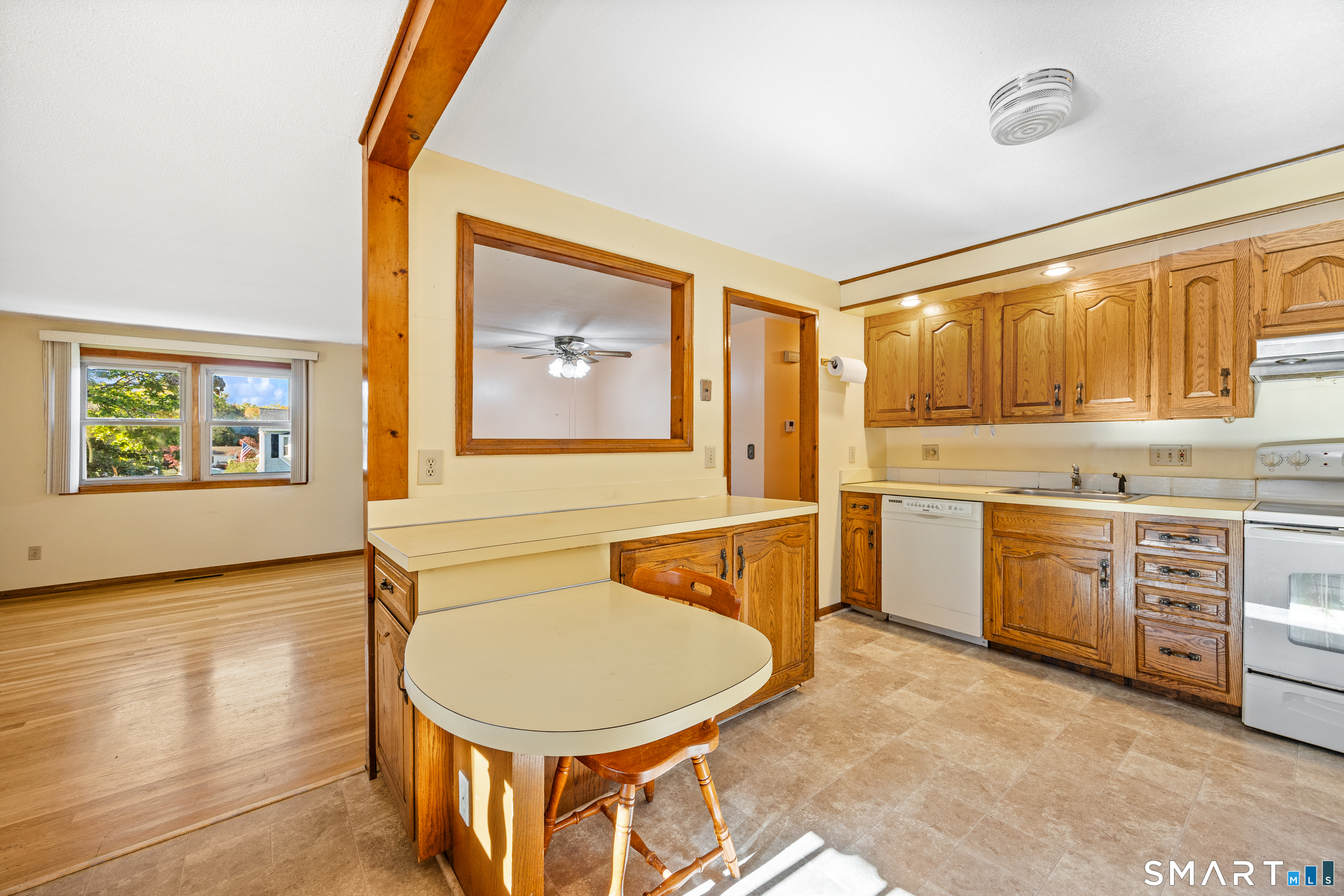7 Red Fox Lane Property Photo 9