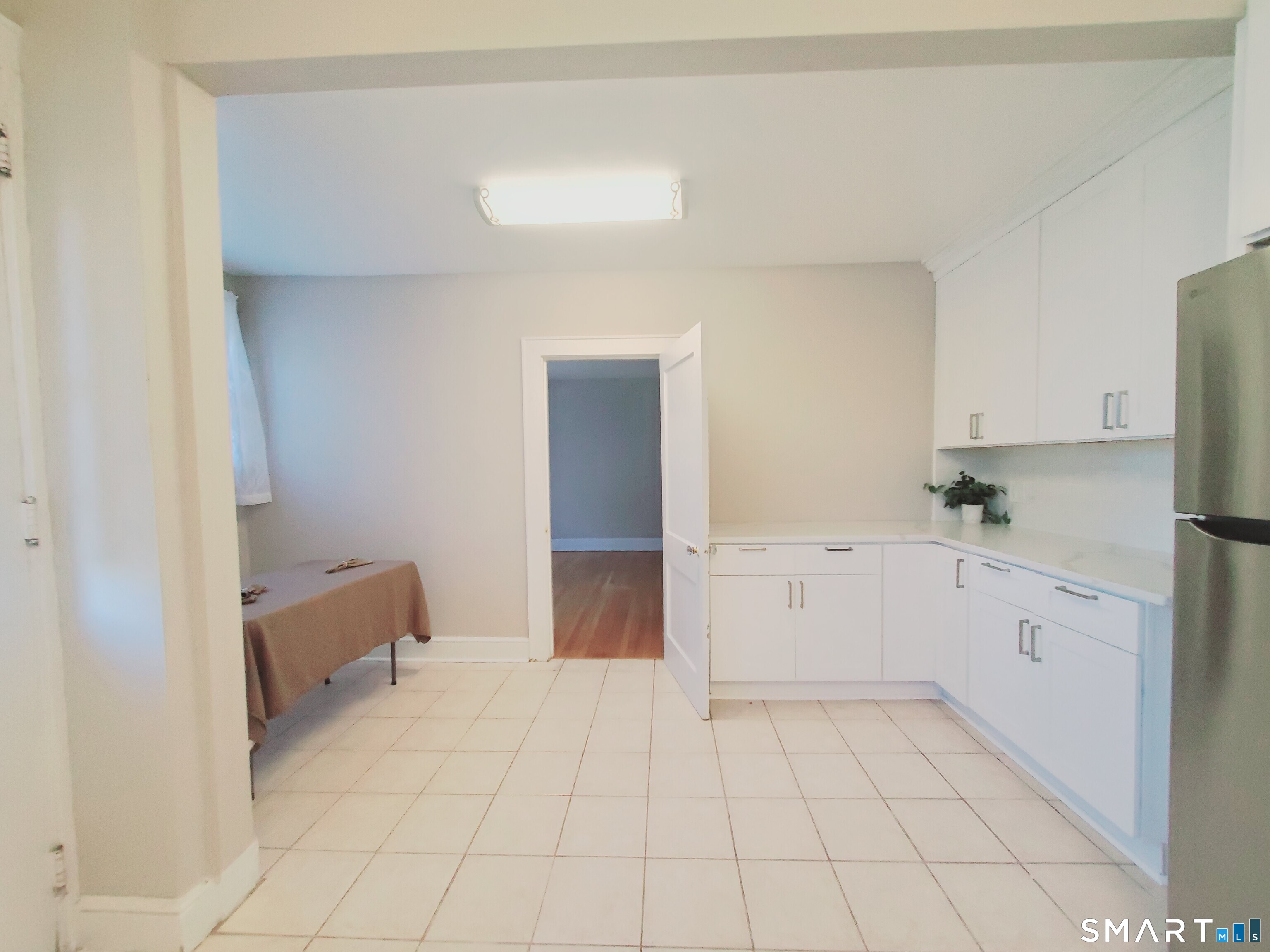 181 Strawberry Hill 1 Avenue Property Photo 6