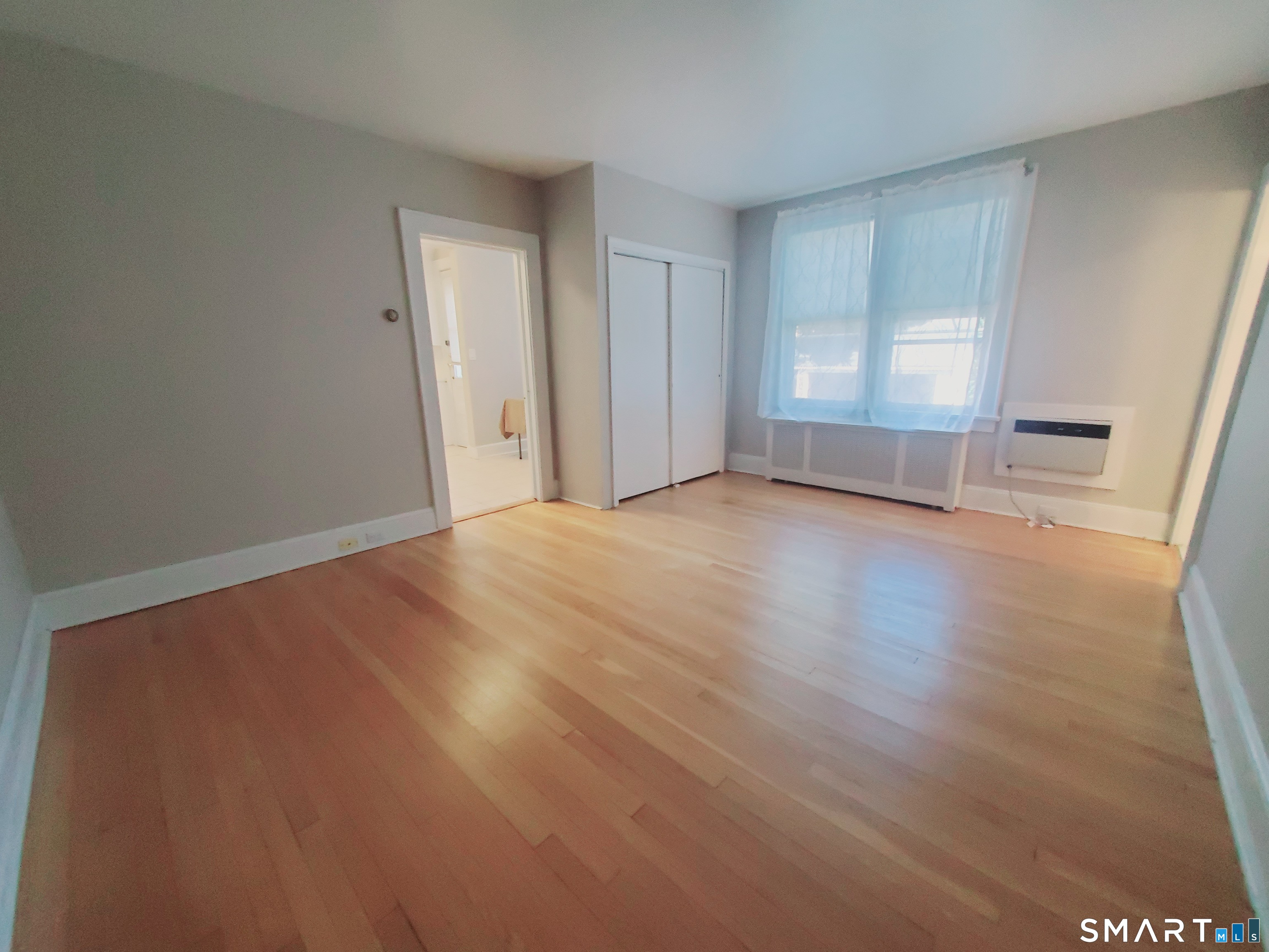 181 Strawberry Hill 1 Avenue Property Photo 9