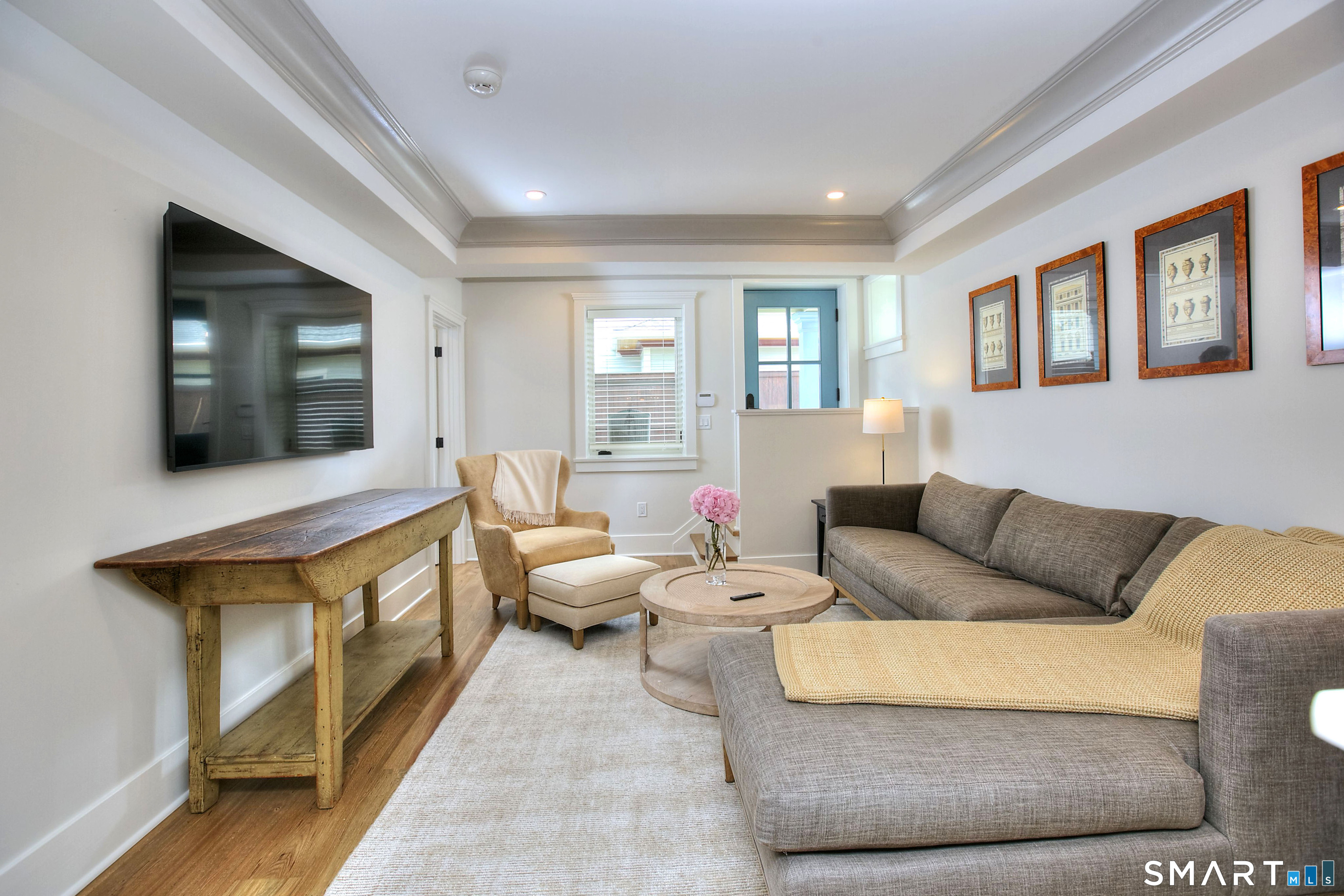 1180 Oldfield Road Property Photo 3