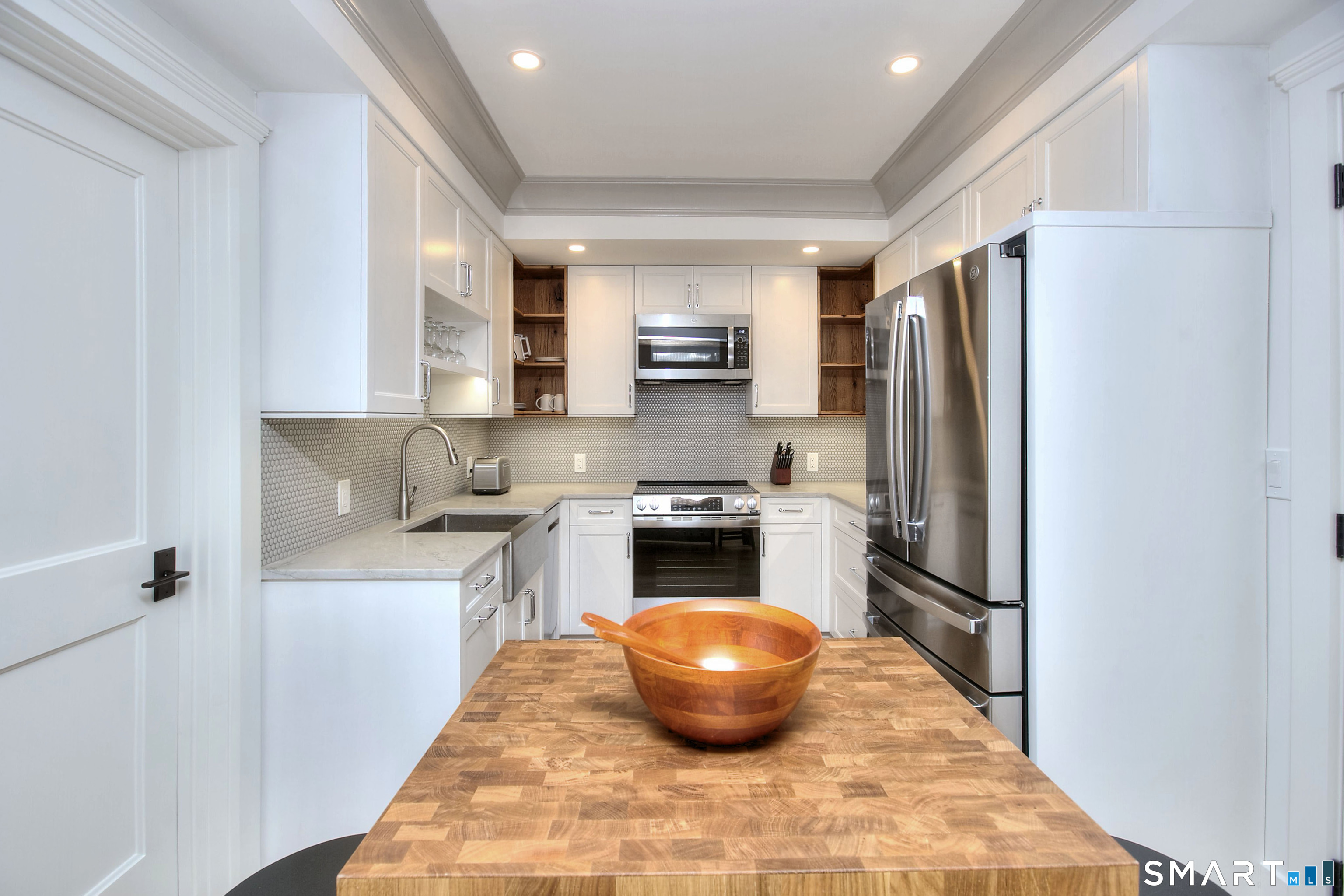 1180 Oldfield Road Property Photo 6