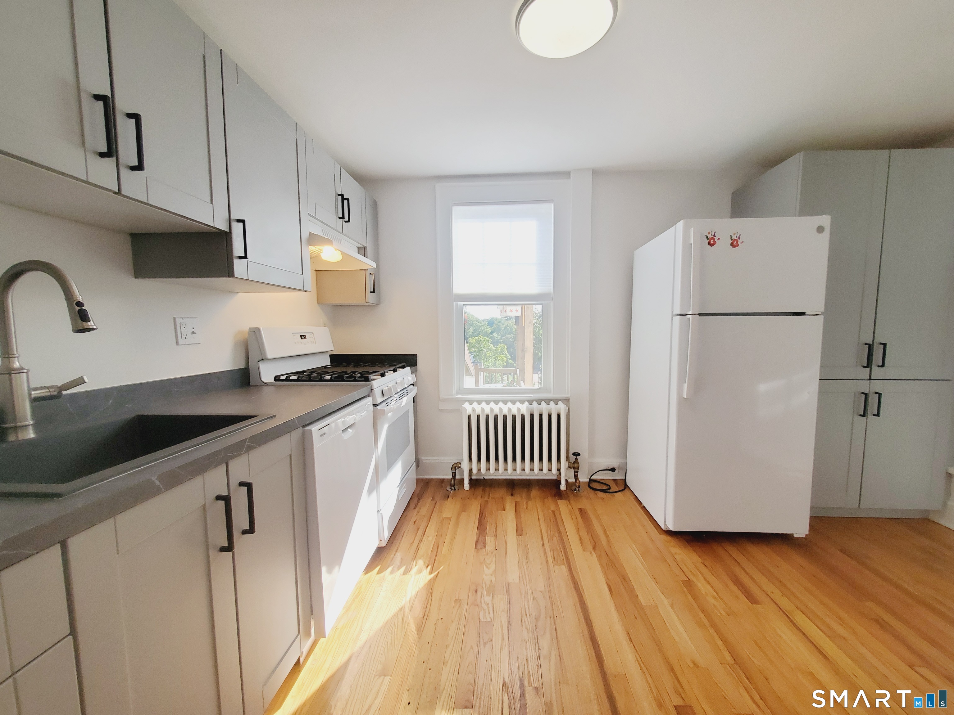33 Holcomb 2l Avenue Property Photo 3