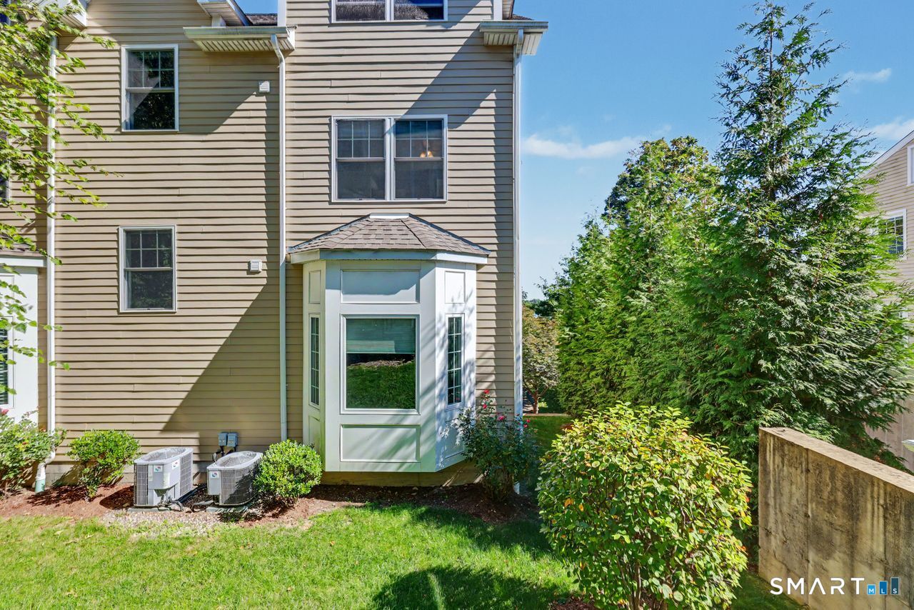 108 Seaside 16 Avenue Property Photo 40