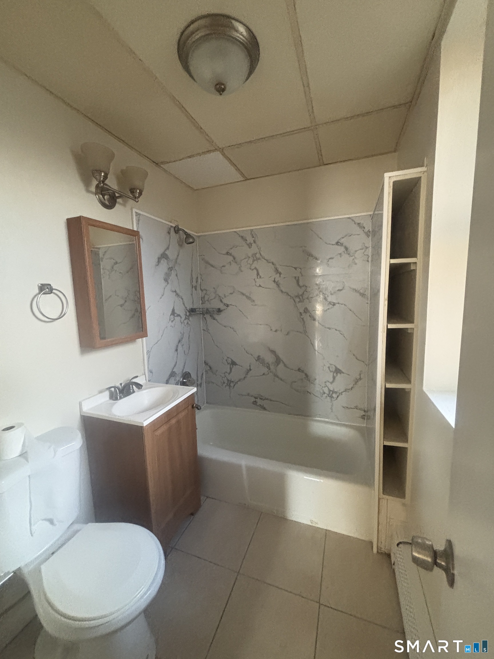 1804 Barnum 5 Avenue Property Photo 7