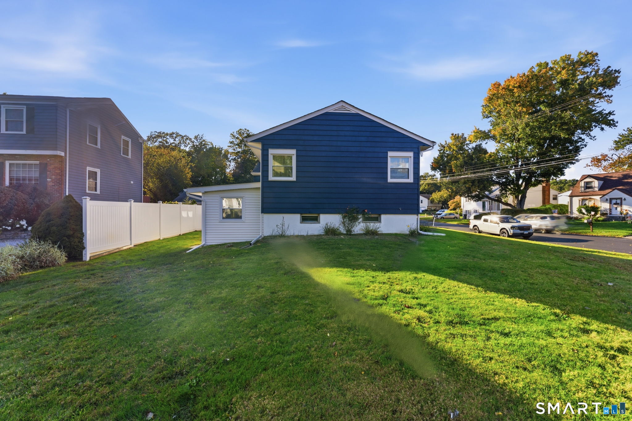 285 Dexter Drive Property Photo 6