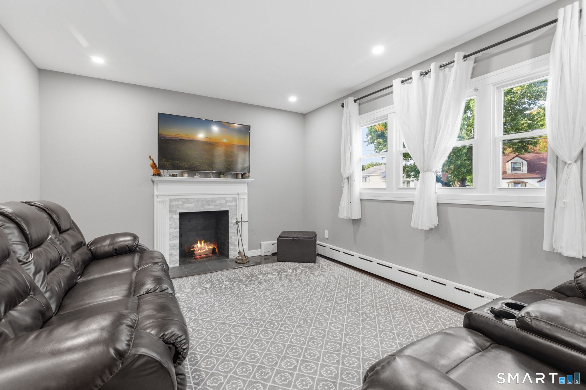 285 Dexter Drive Property Photo 10