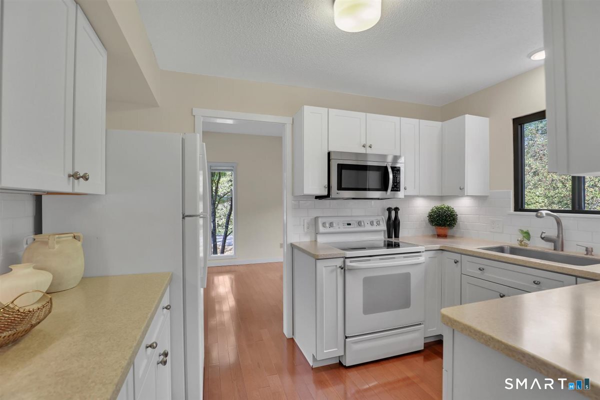 433 Heritage B Village Property Photo 3