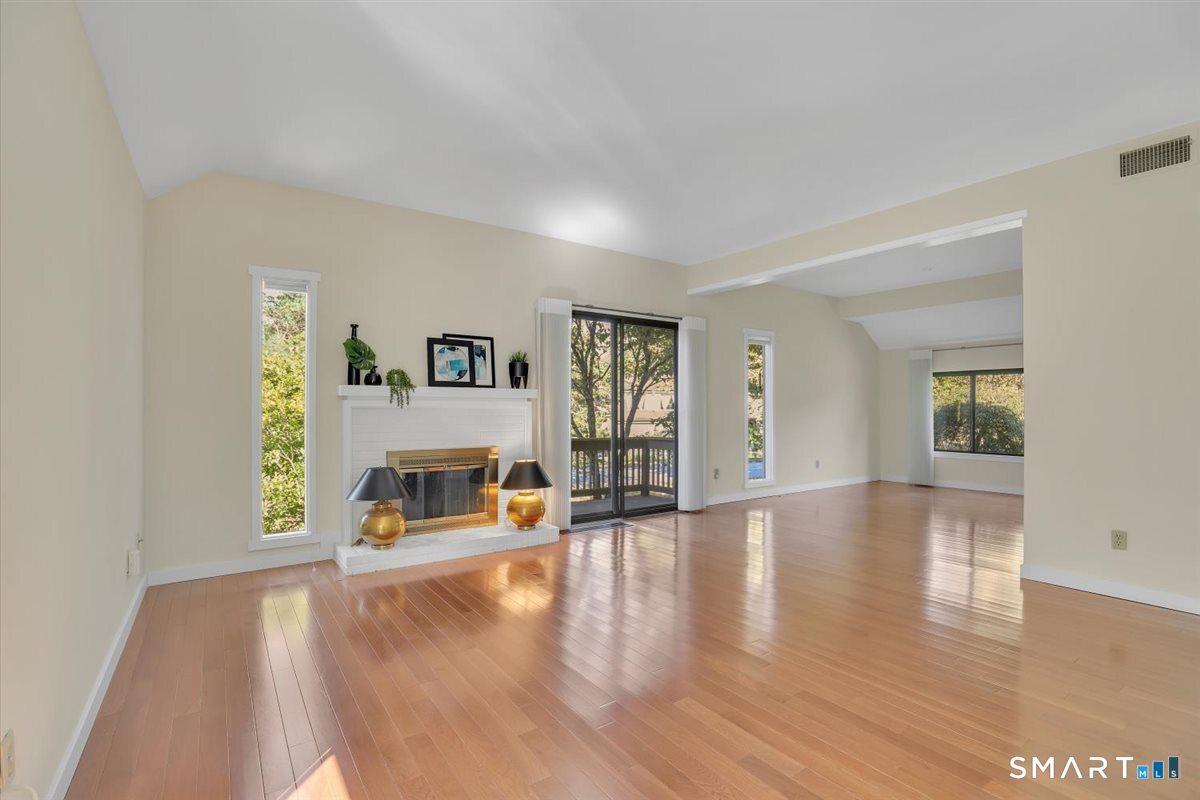 433 Heritage B Village Property Photo 9