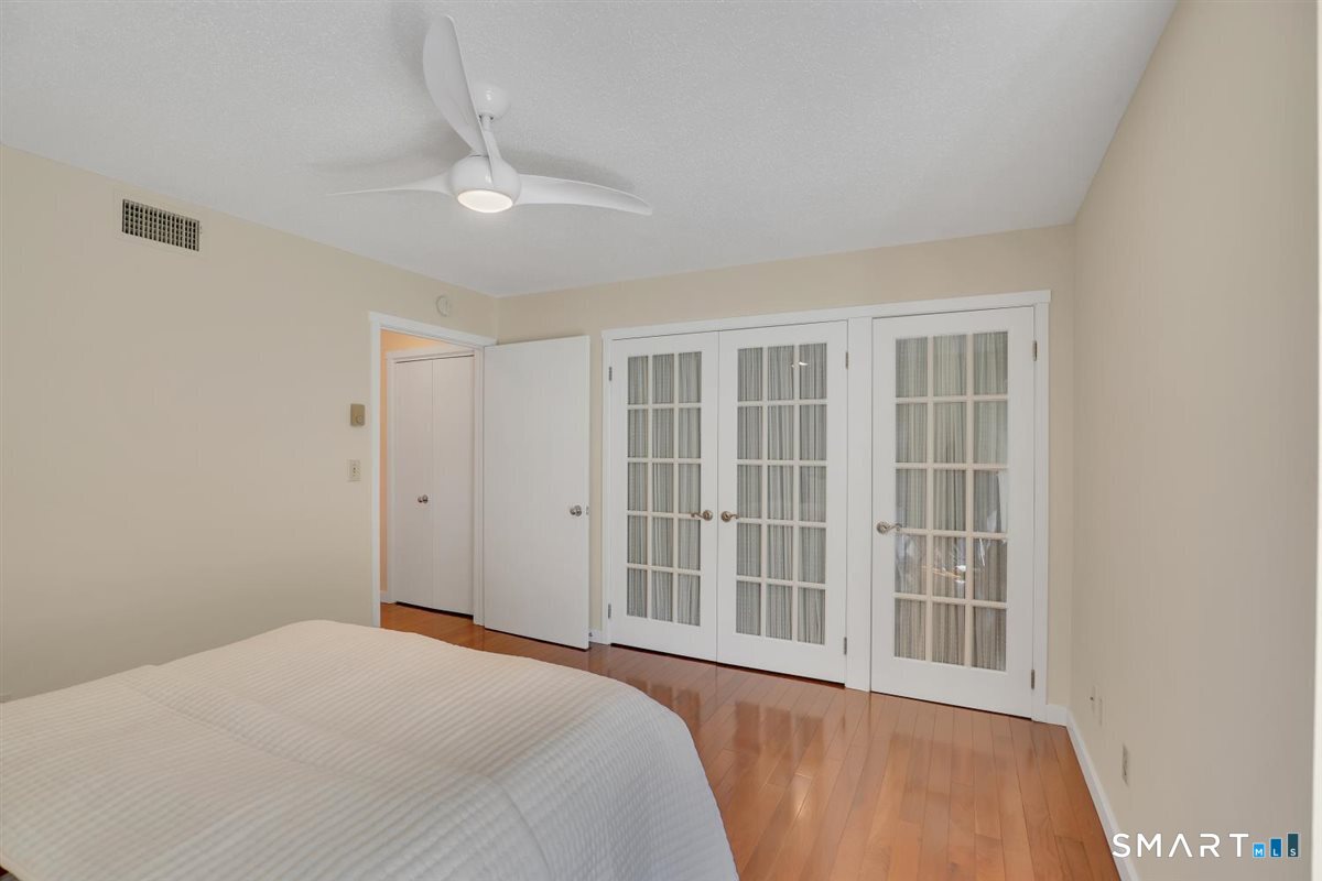 433 Heritage B Village Property Photo 16
