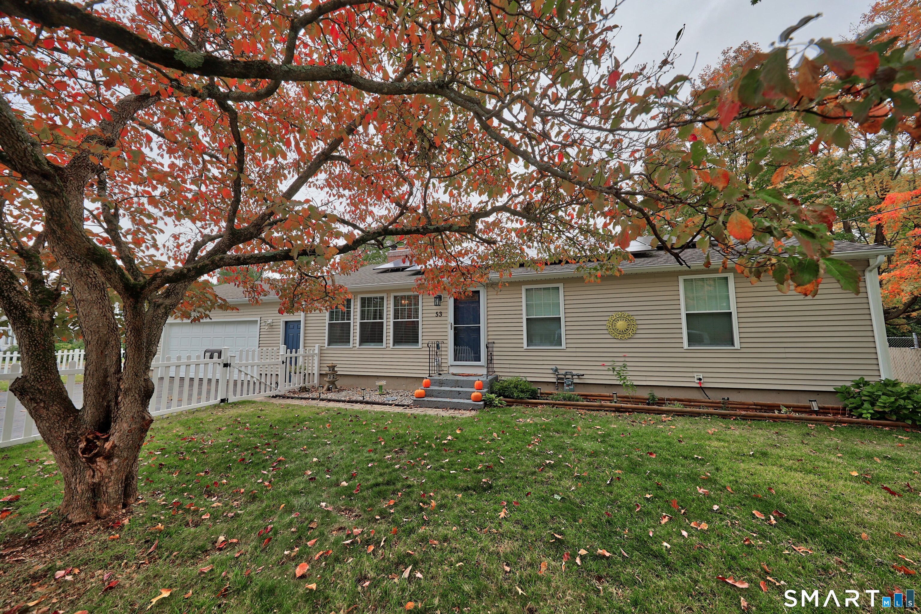 53 Woodland Street Property Photo 1