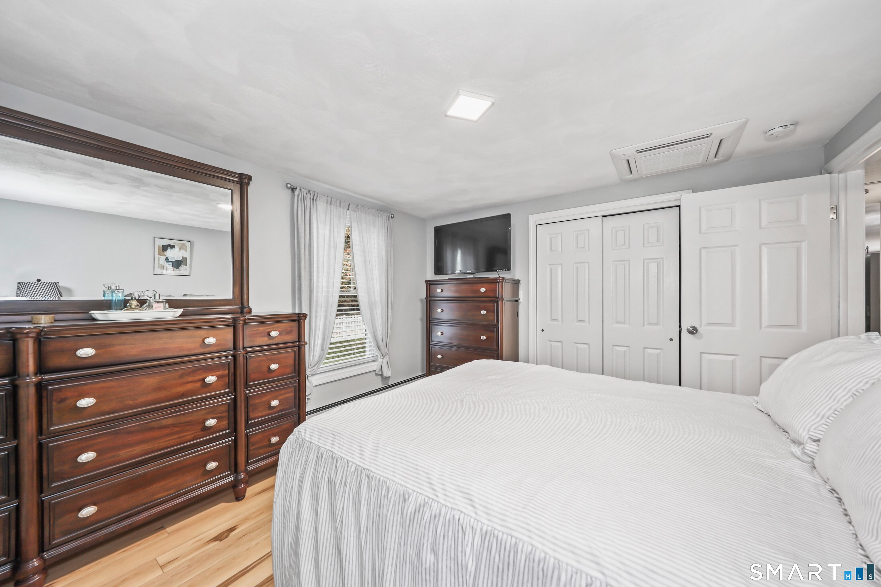53 Woodland Street Property Photo 23