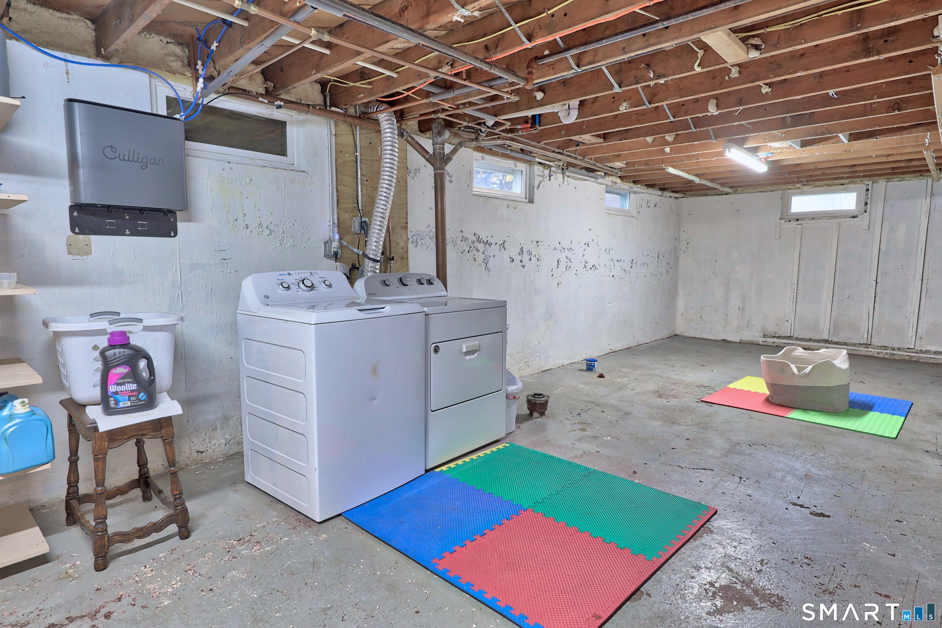 53 Woodland Street Property Photo 25