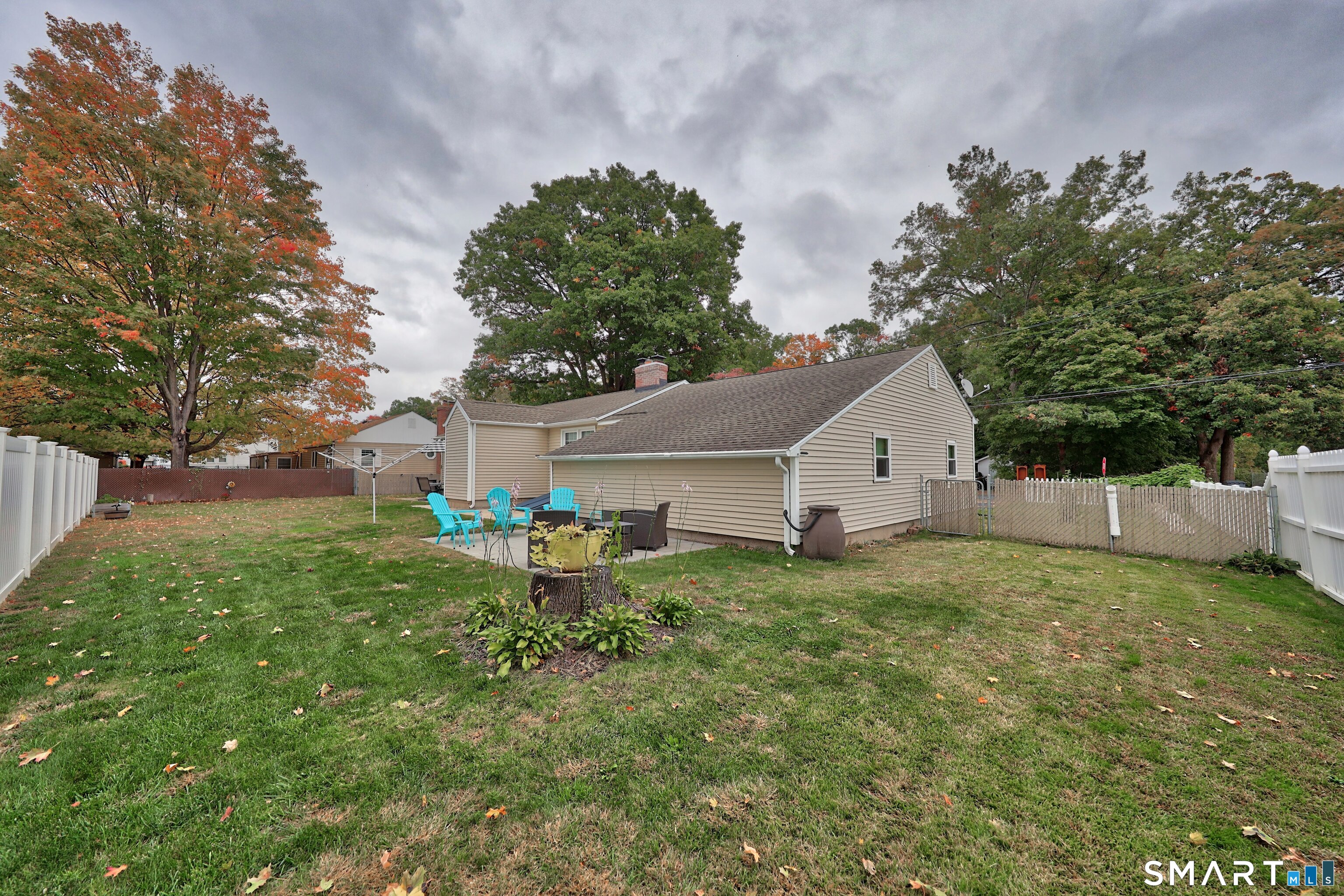 53 Woodland Street Property Photo 27
