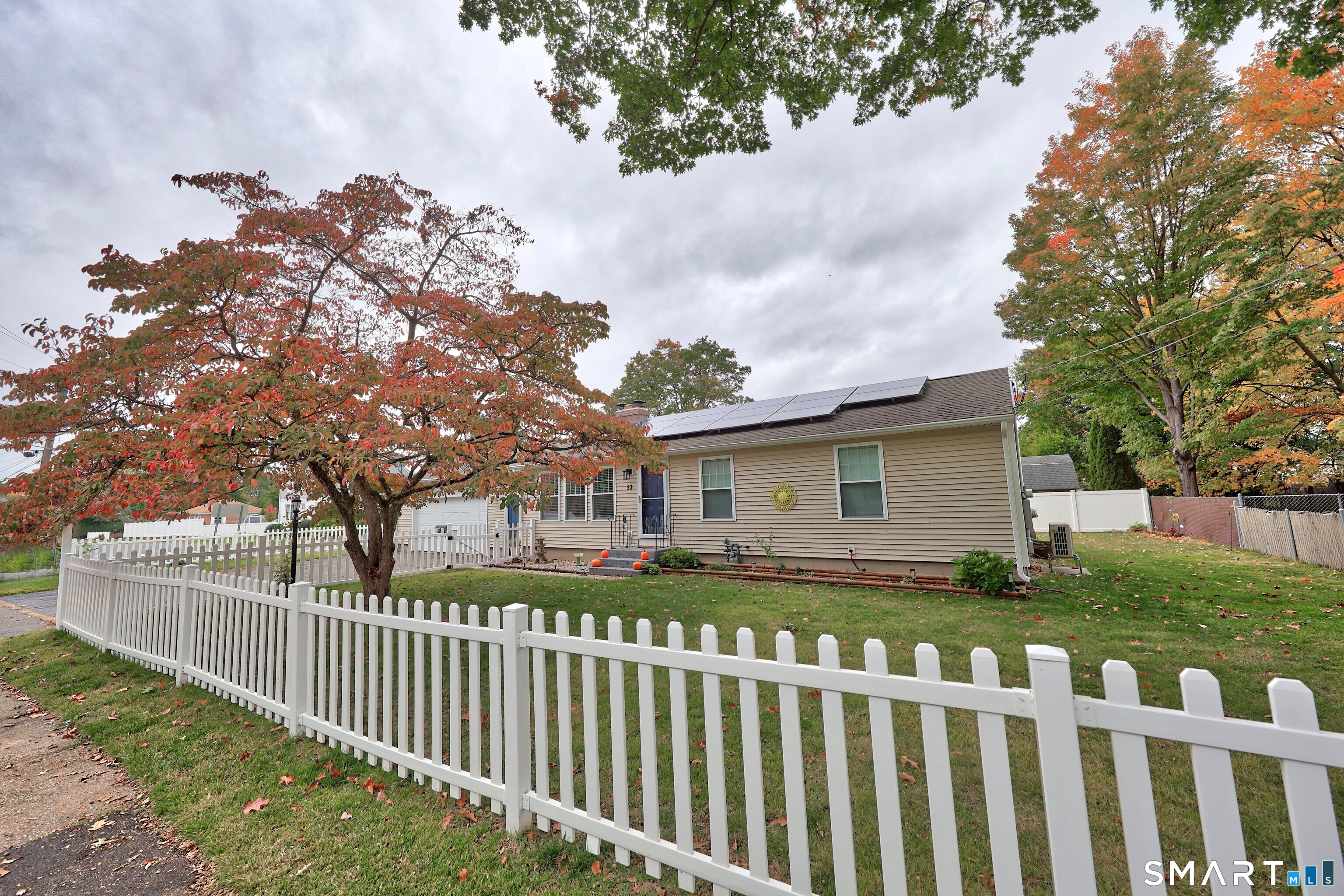 53 Woodland Street Property Photo 38