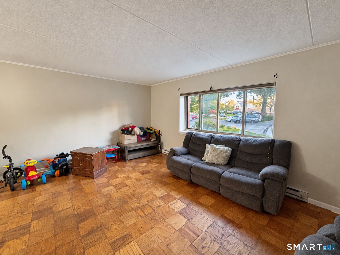 1700 Broadbridge A11 Avenue Property Photo 7