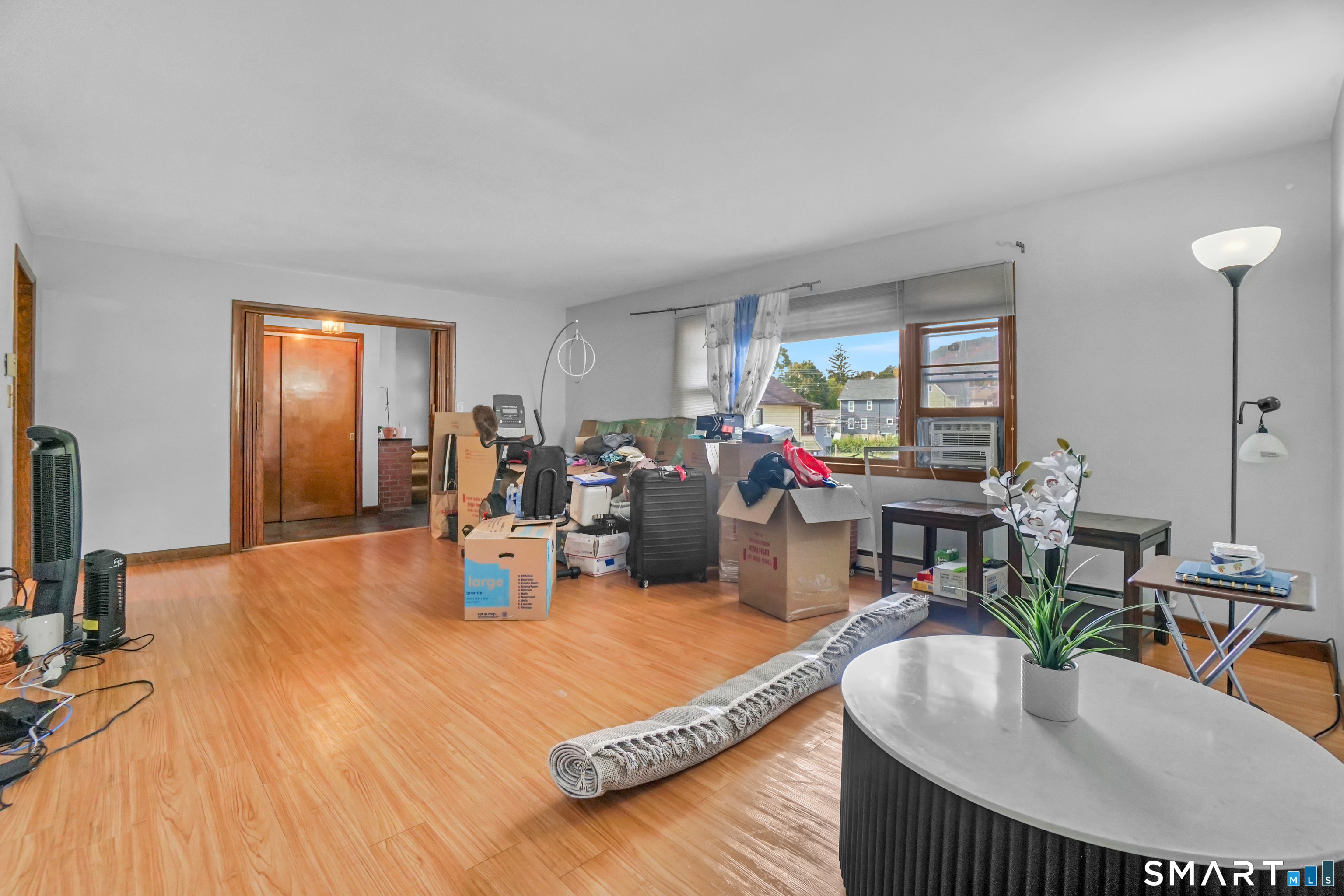215 Hawkins Street Property Photo 16