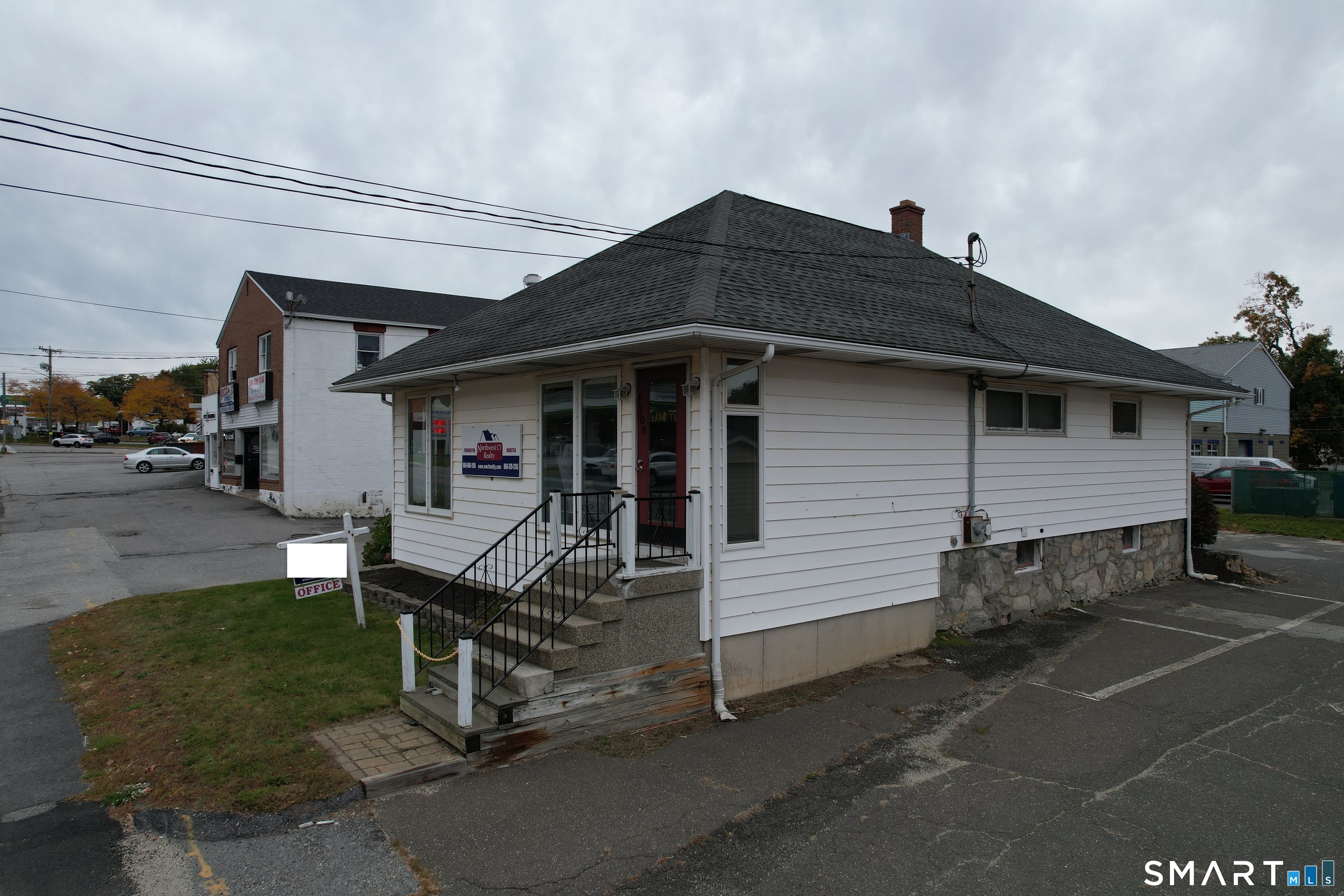 1208 Main East Street Property Photo 1