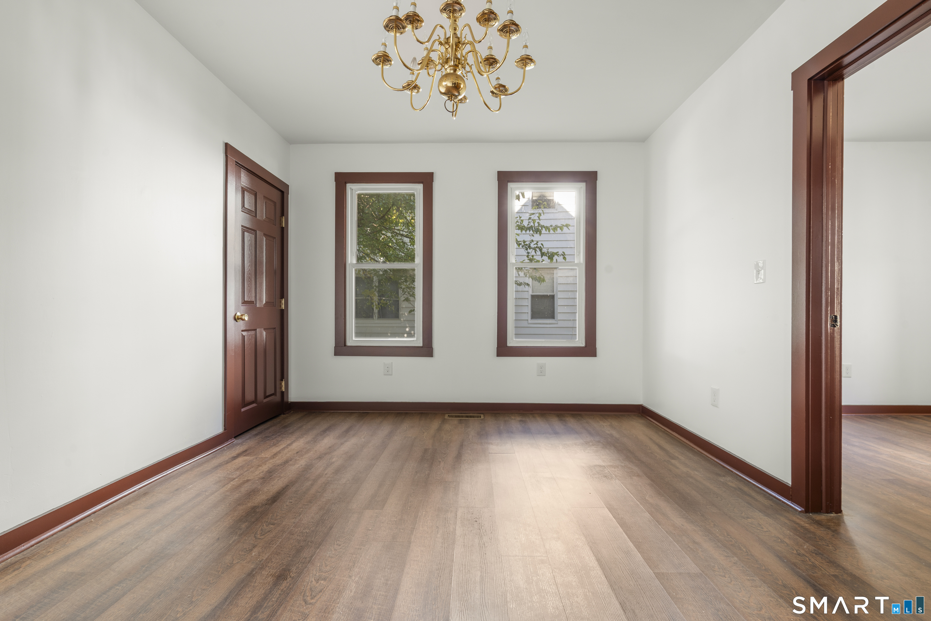 841 East 1st Flr Street Property Photo 13