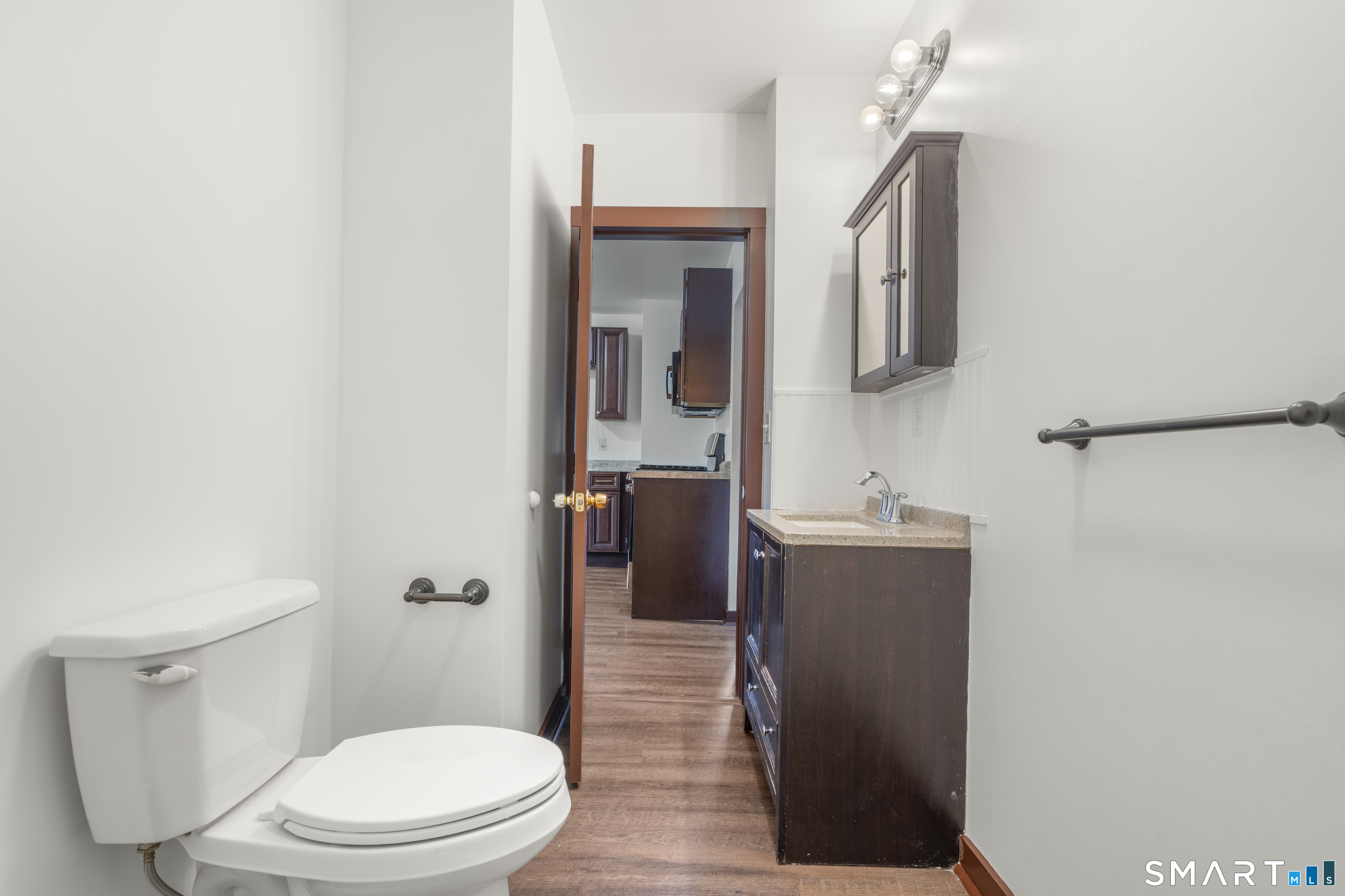 841 East 1st Flr Street Property Photo 19